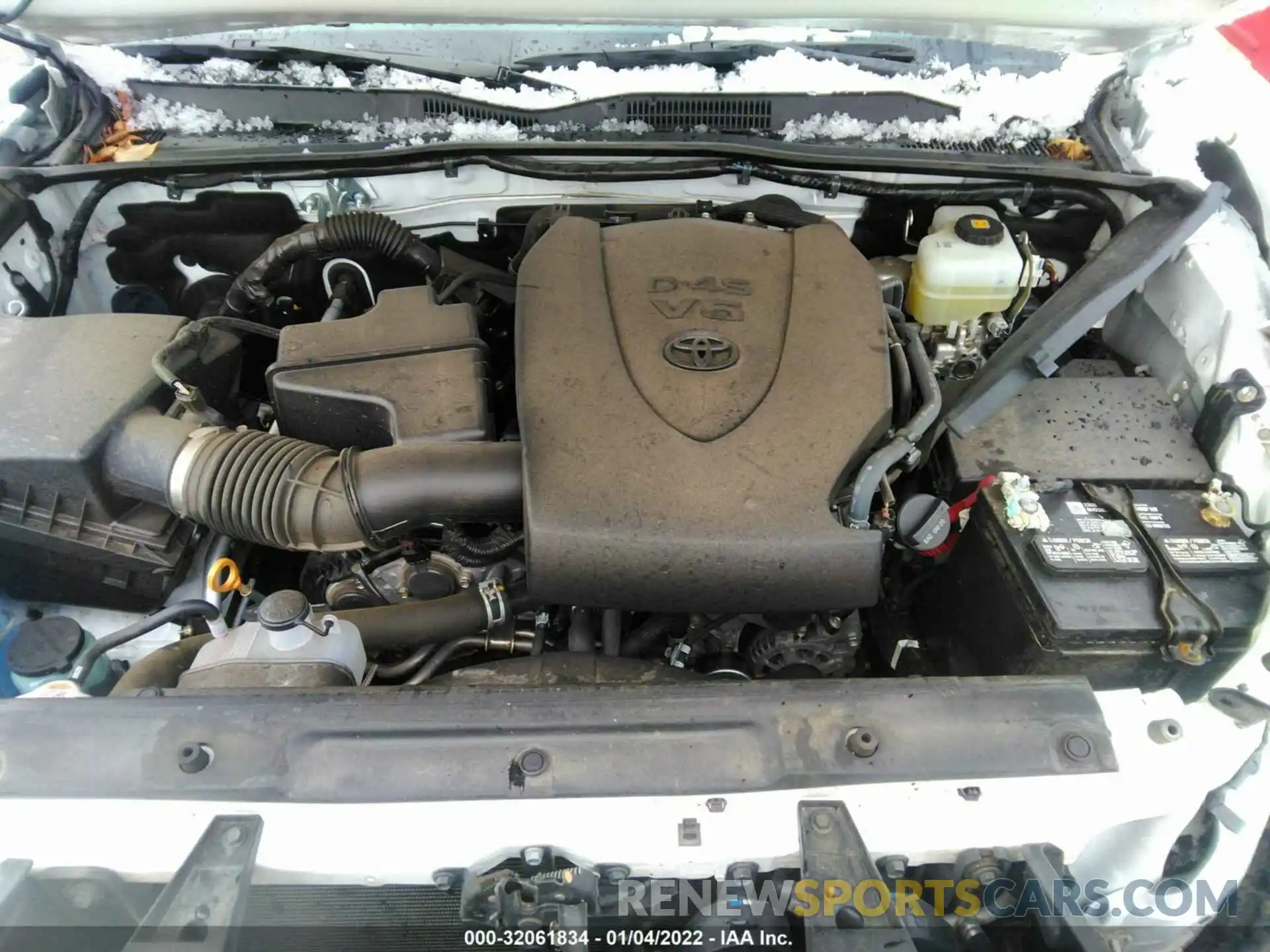 10 Photograph of a damaged car 3TMCZ5AN1LM331956 TOYOTA TACOMA 4WD 2020