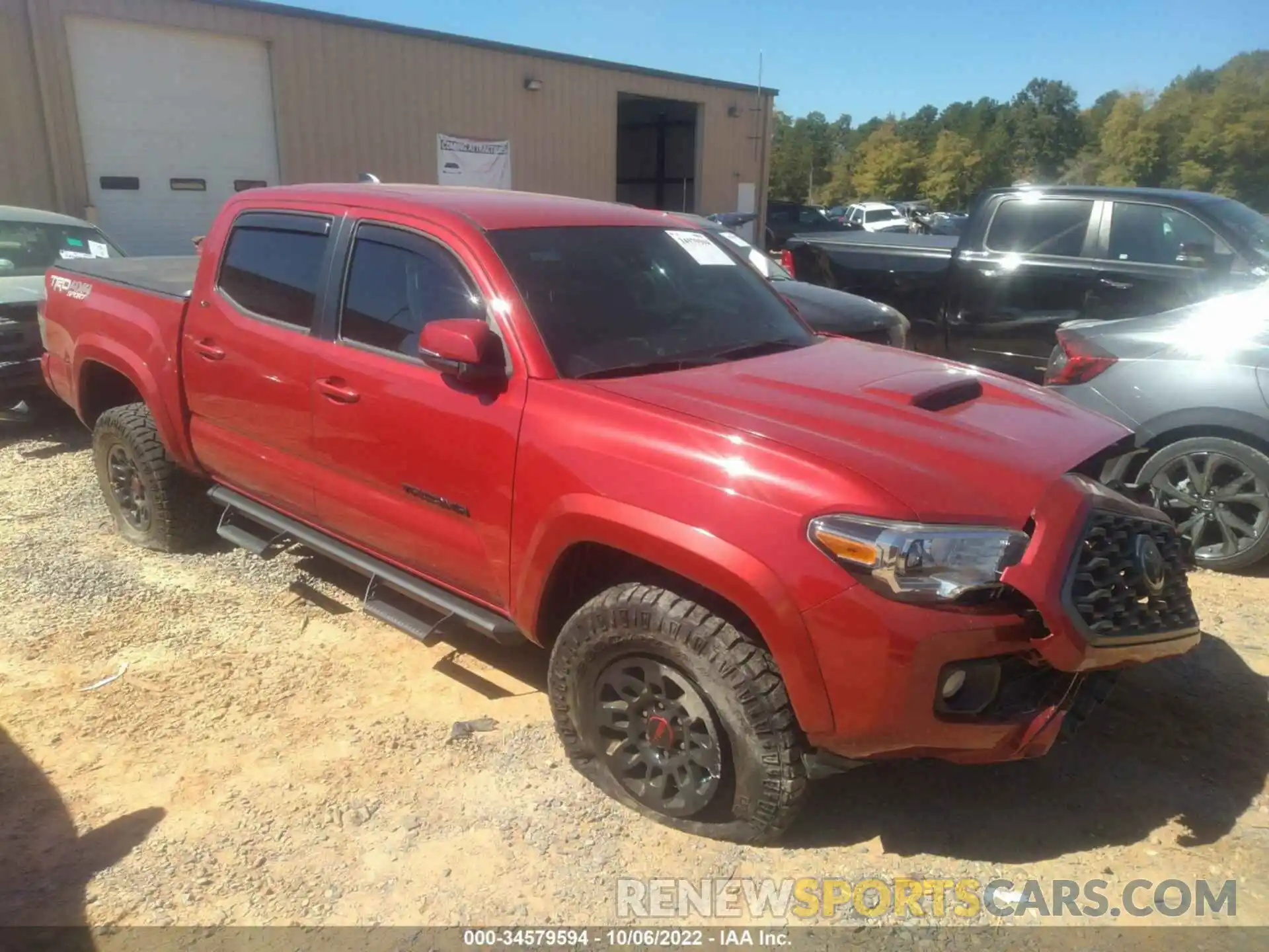 1 Photograph of a damaged car 3TMCZ5AN1LM344206 TOYOTA TACOMA 4WD 2020