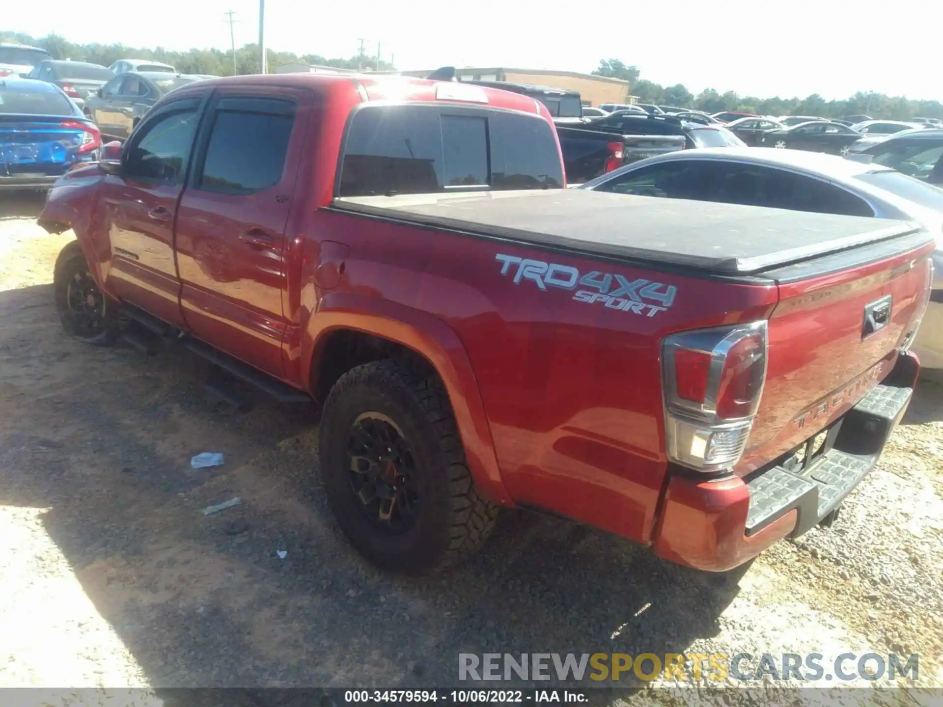 3 Photograph of a damaged car 3TMCZ5AN1LM344206 TOYOTA TACOMA 4WD 2020