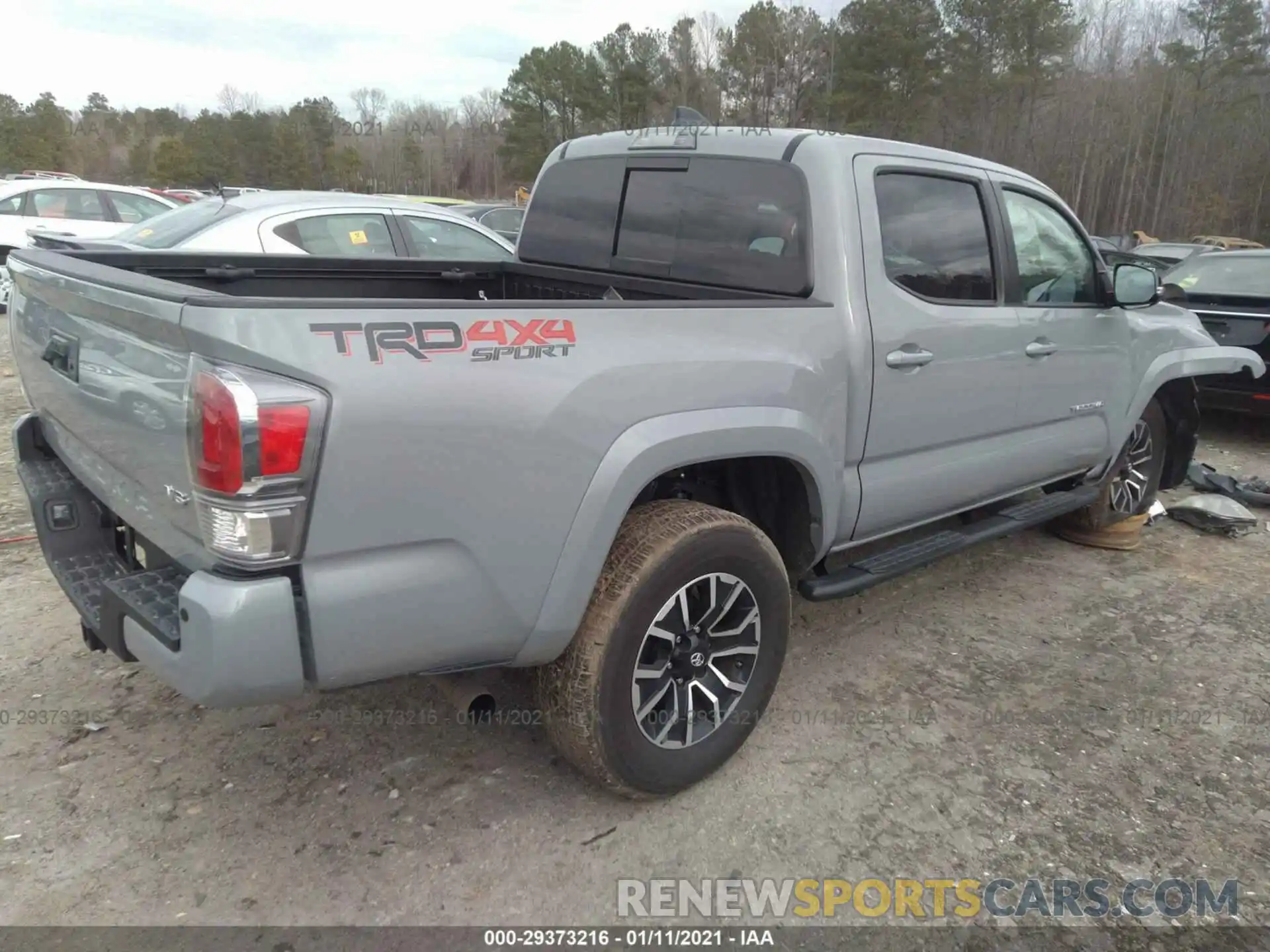 4 Photograph of a damaged car 3TMCZ5AN1LM349471 TOYOTA TACOMA 4WD 2020