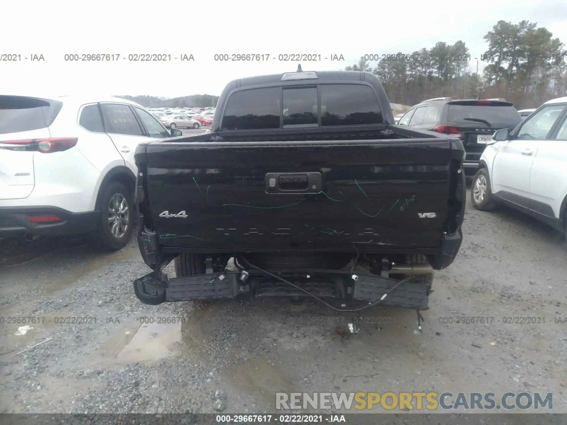 6 Photograph of a damaged car 3TMCZ5AN1LM352855 TOYOTA TACOMA 4WD 2020