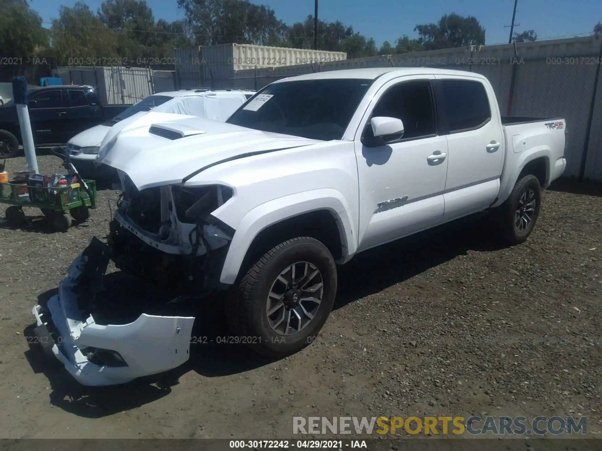 2 Photograph of a damaged car 3TMCZ5AN1LM352905 TOYOTA TACOMA 4WD 2020