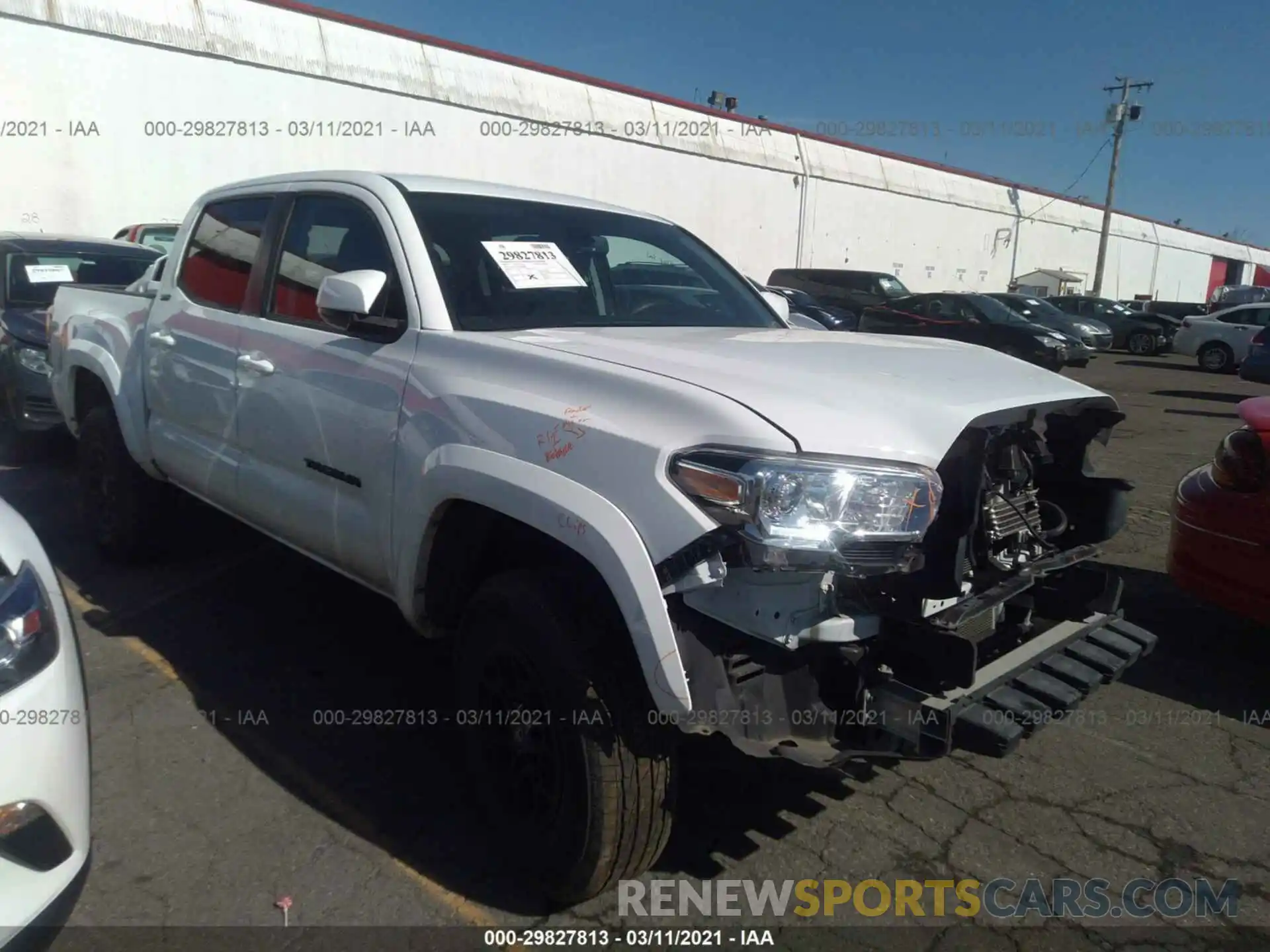 1 Photograph of a damaged car 3TMCZ5AN2LM291886 TOYOTA TACOMA 4WD 2020