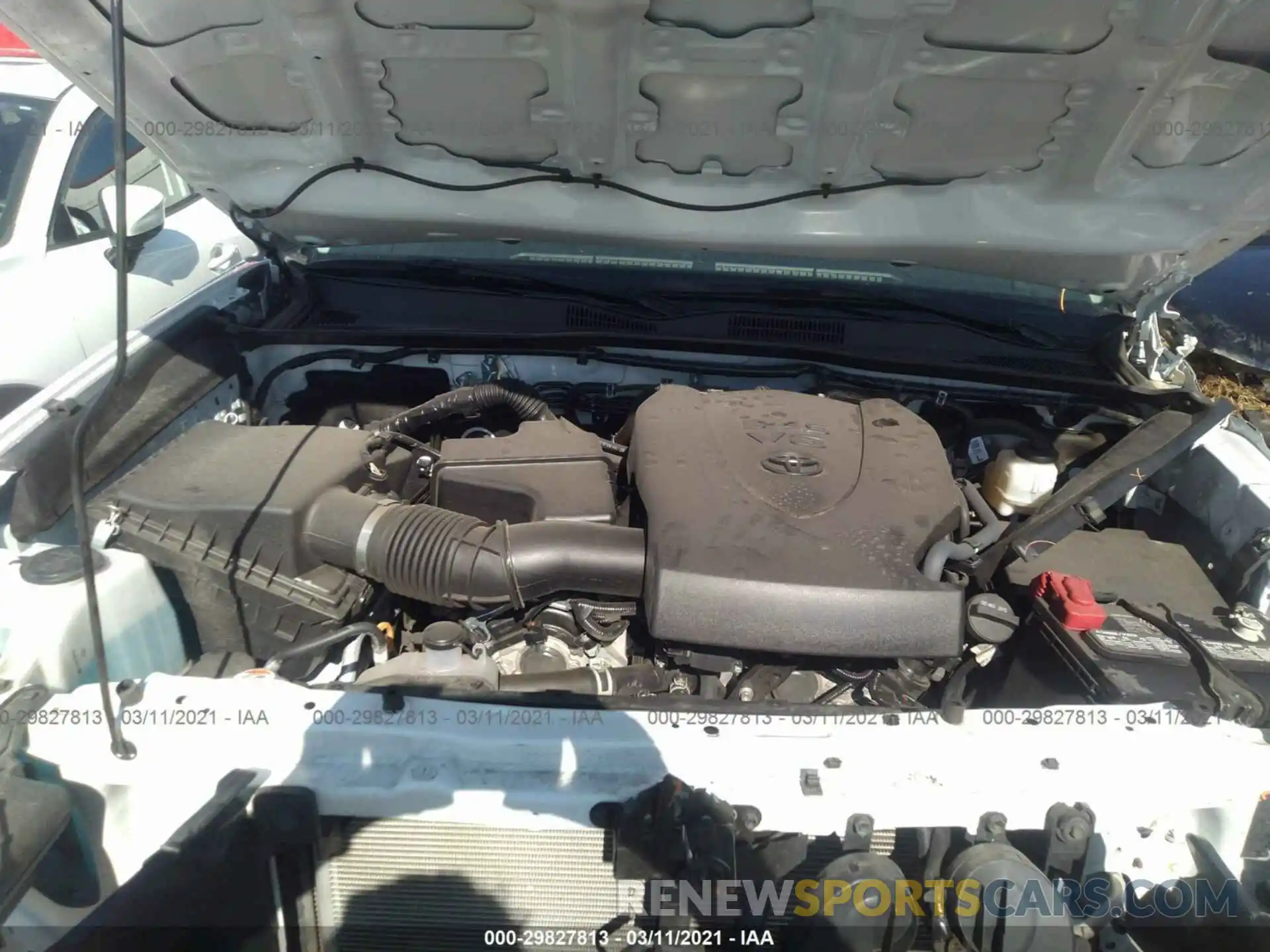 10 Photograph of a damaged car 3TMCZ5AN2LM291886 TOYOTA TACOMA 4WD 2020