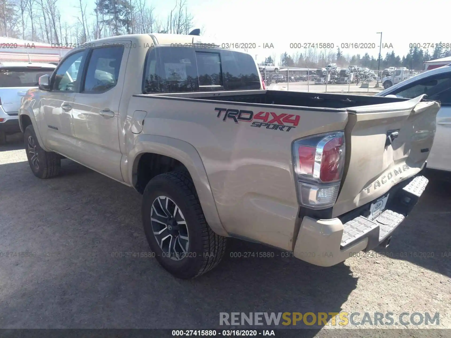 3 Photograph of a damaged car 3TMCZ5AN2LM296604 TOYOTA TACOMA 4WD 2020