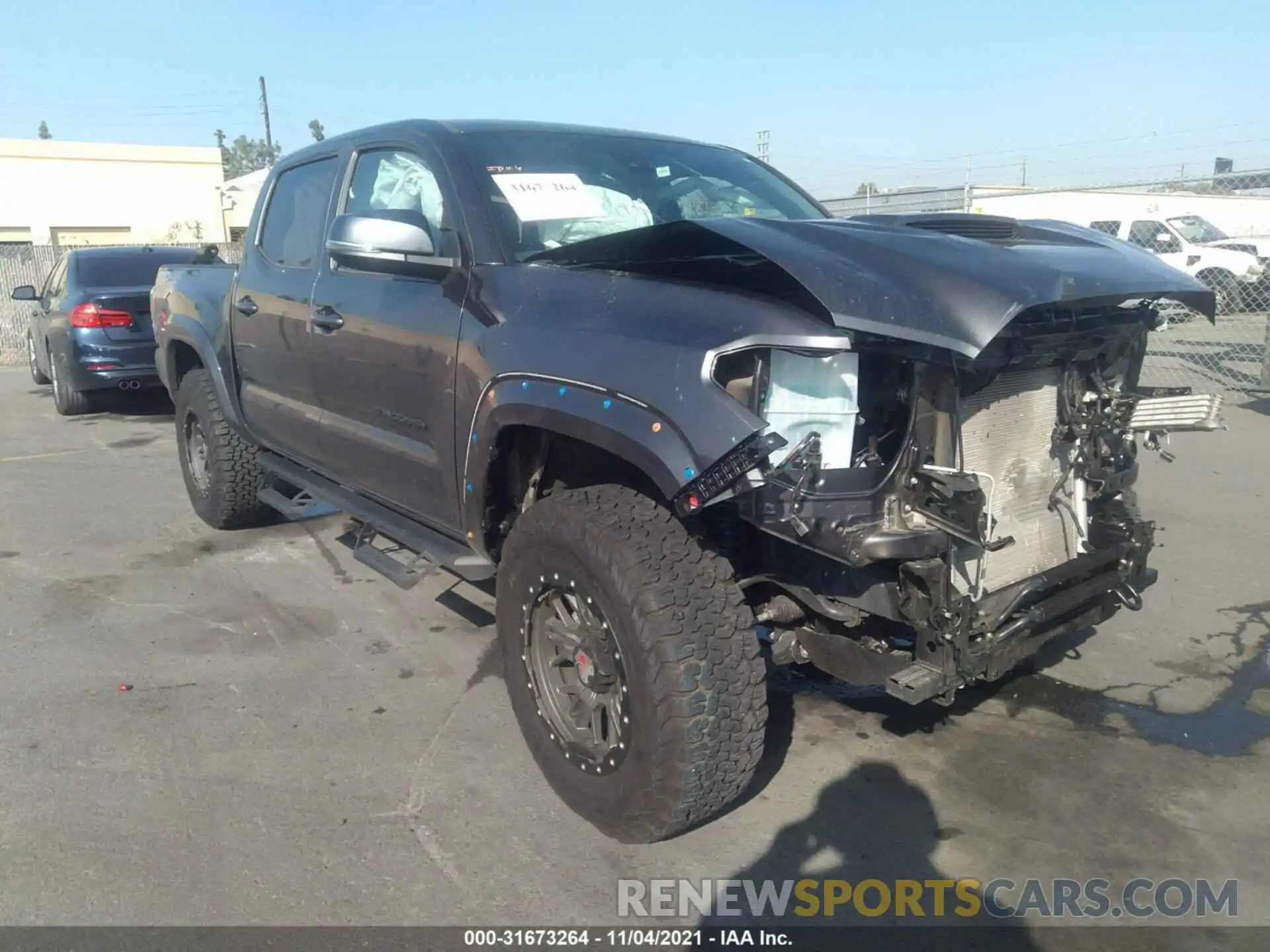 1 Photograph of a damaged car 3TMCZ5AN2LM296683 TOYOTA TACOMA 4WD 2020