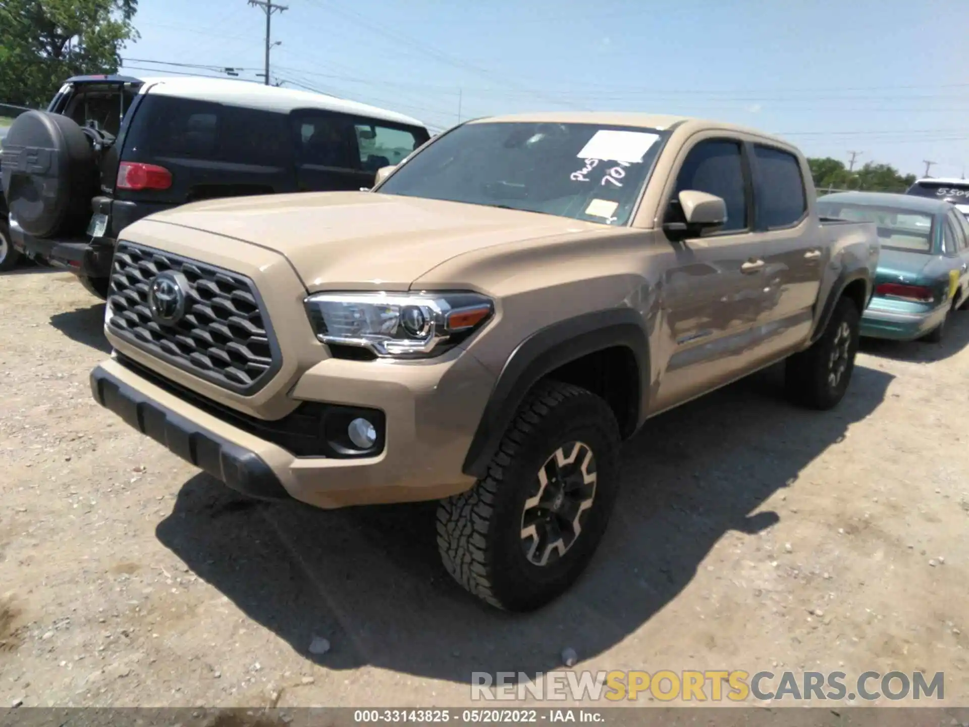 2 Photograph of a damaged car 3TMCZ5AN2LM297011 TOYOTA TACOMA 4WD 2020