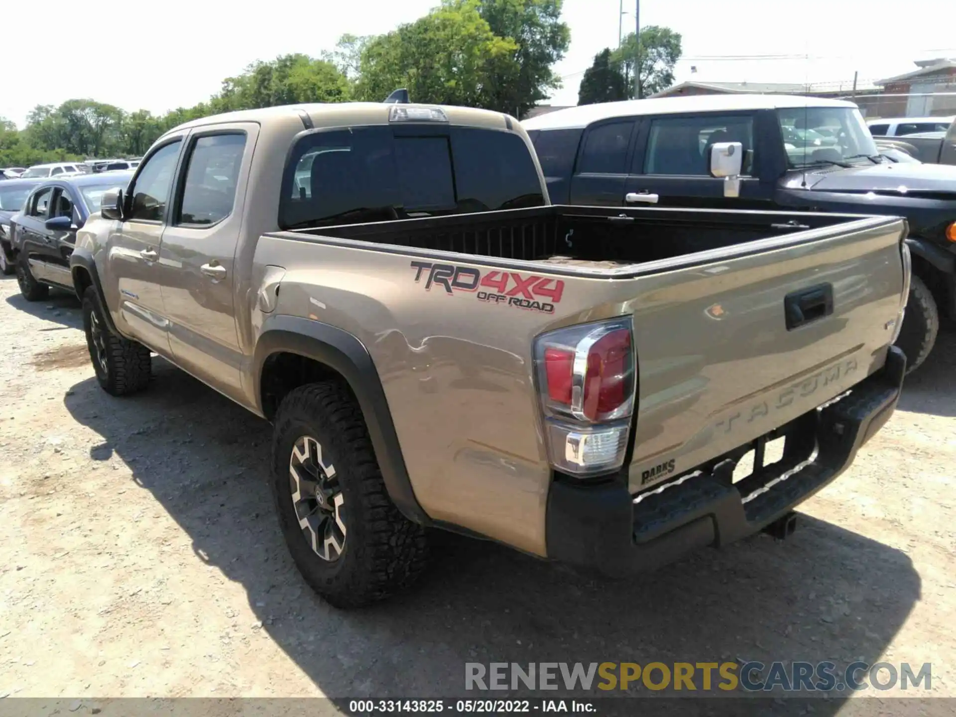 3 Photograph of a damaged car 3TMCZ5AN2LM297011 TOYOTA TACOMA 4WD 2020