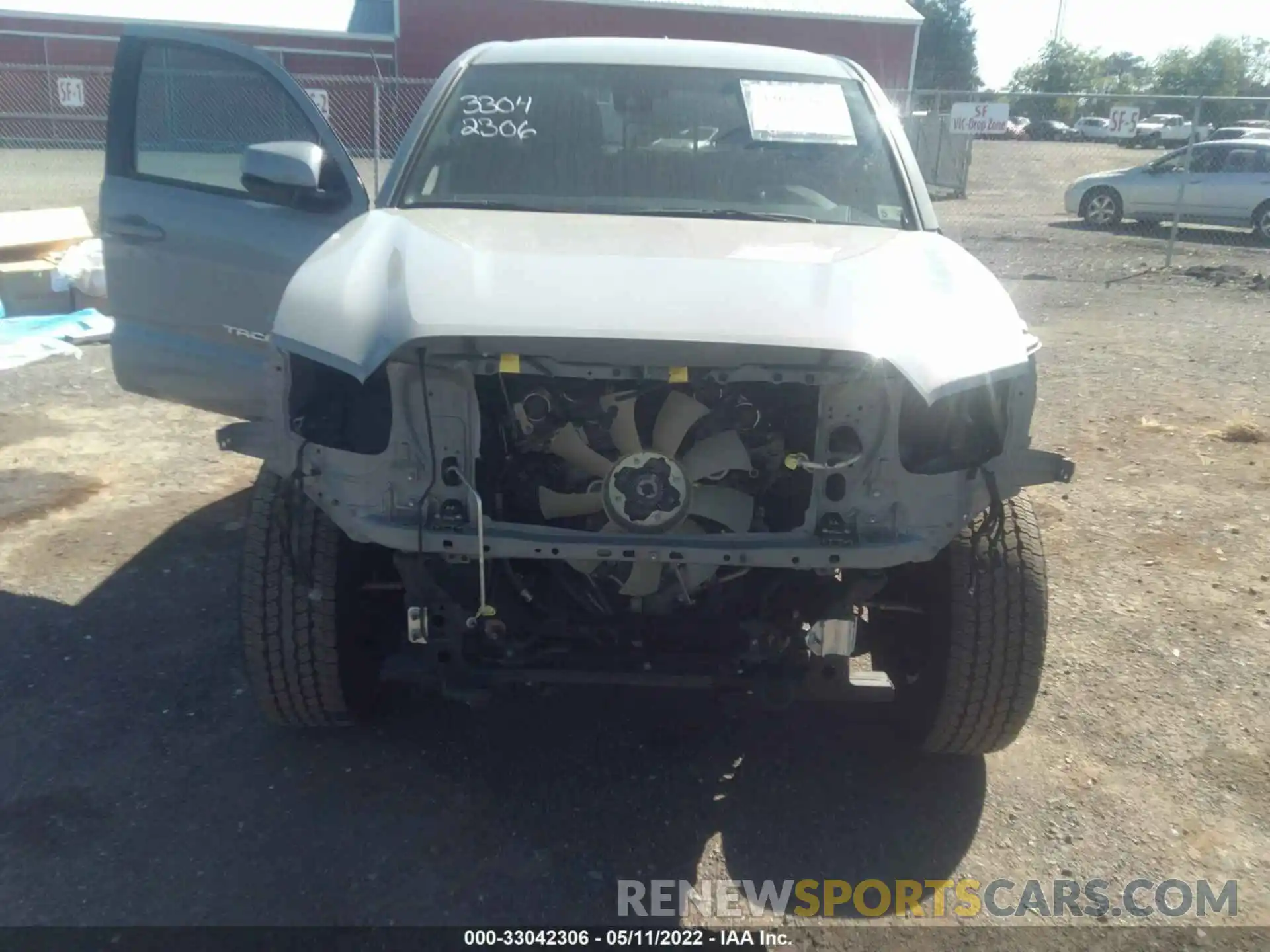 6 Photograph of a damaged car 3TMCZ5AN2LM298532 TOYOTA TACOMA 4WD 2020