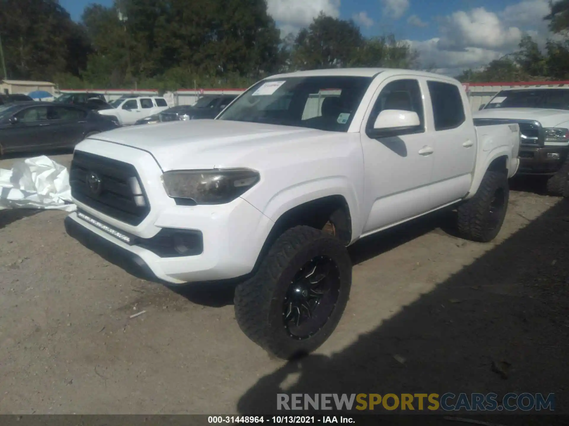 2 Photograph of a damaged car 3TMCZ5AN2LM300831 TOYOTA TACOMA 4WD 2020