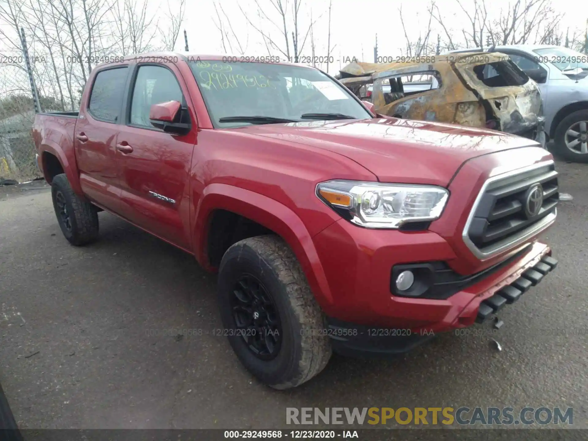 1 Photograph of a damaged car 3TMCZ5AN2LM303518 TOYOTA TACOMA 4WD 2020