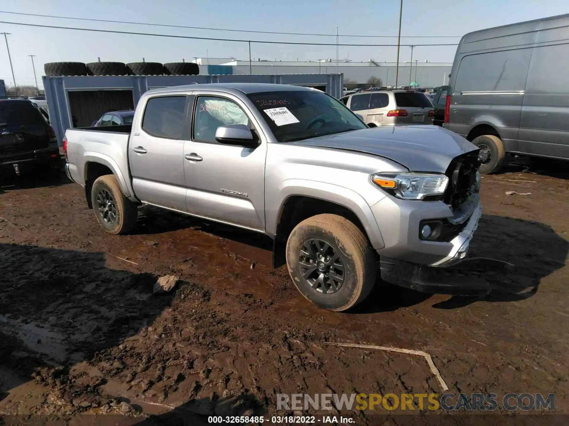 1 Photograph of a damaged car 3TMCZ5AN2LM304989 TOYOTA TACOMA 4WD 2020