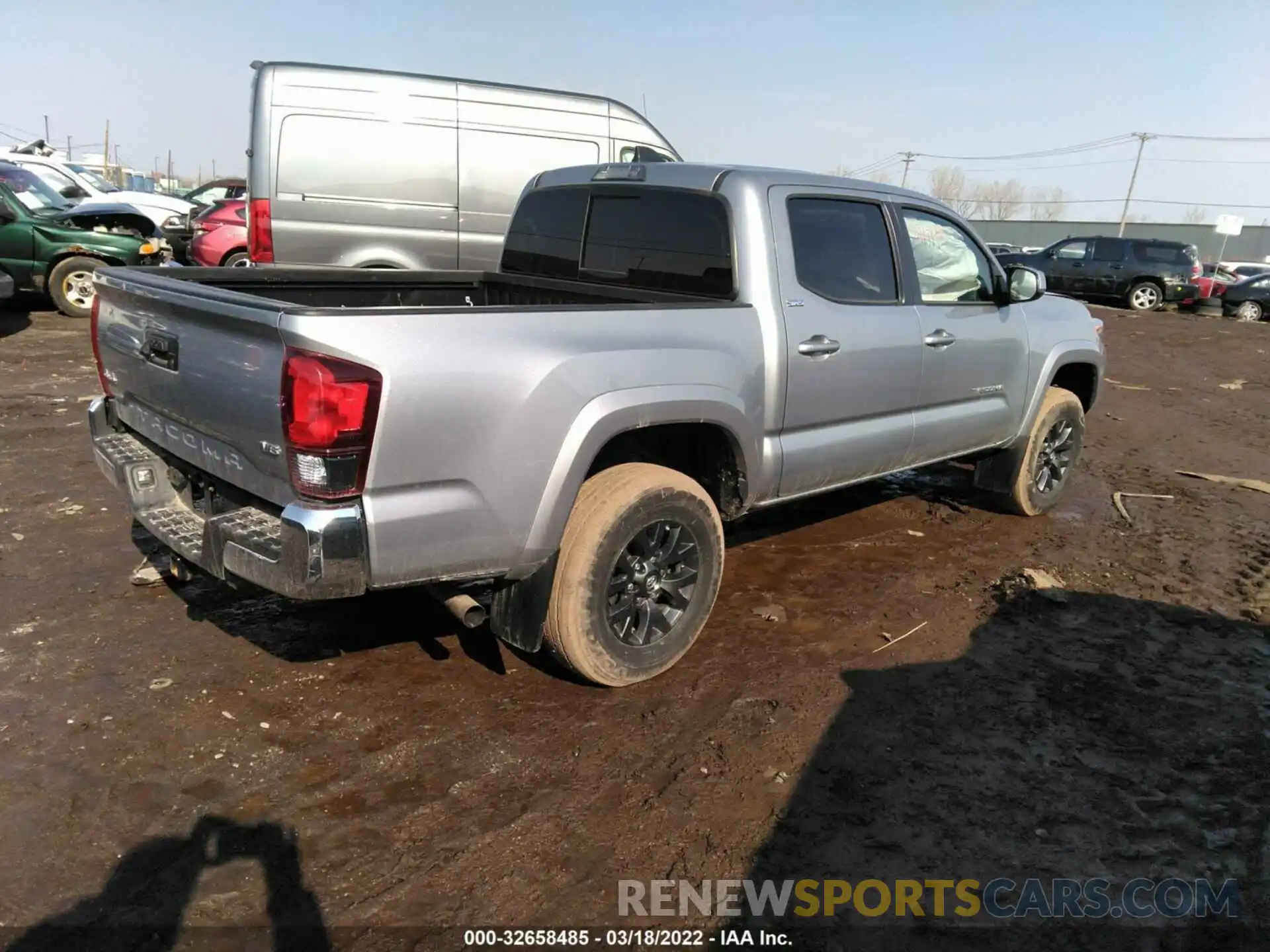 4 Photograph of a damaged car 3TMCZ5AN2LM304989 TOYOTA TACOMA 4WD 2020