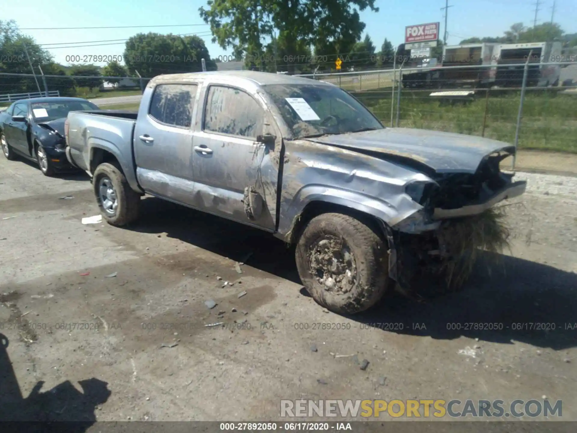 1 Фотография поврежденного автомобиля 3TMCZ5AN2LM306774 TOYOTA TACOMA 4WD 2020