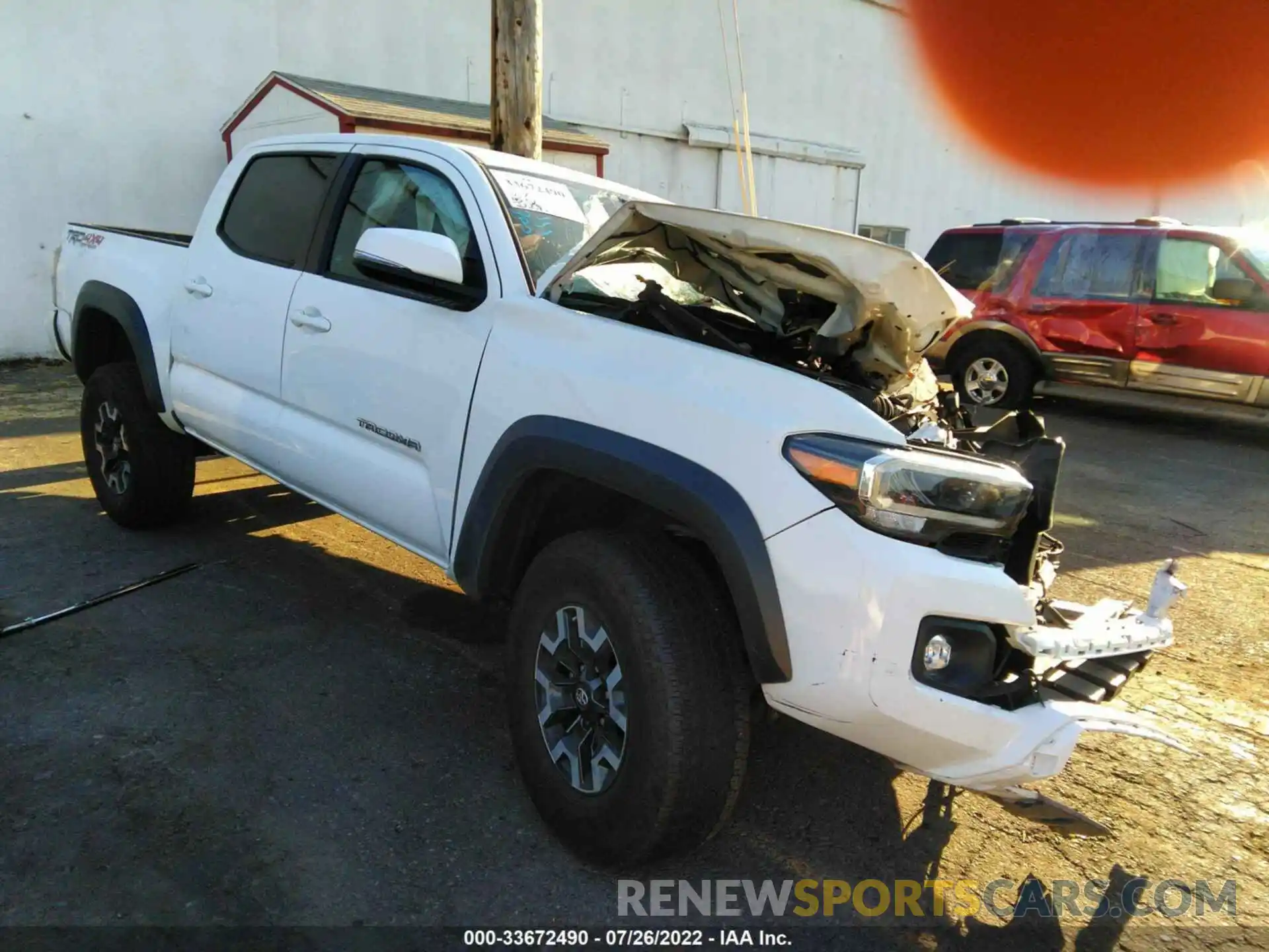 1 Фотография поврежденного автомобиля 3TMCZ5AN2LM310548 TOYOTA TACOMA 4WD 2020