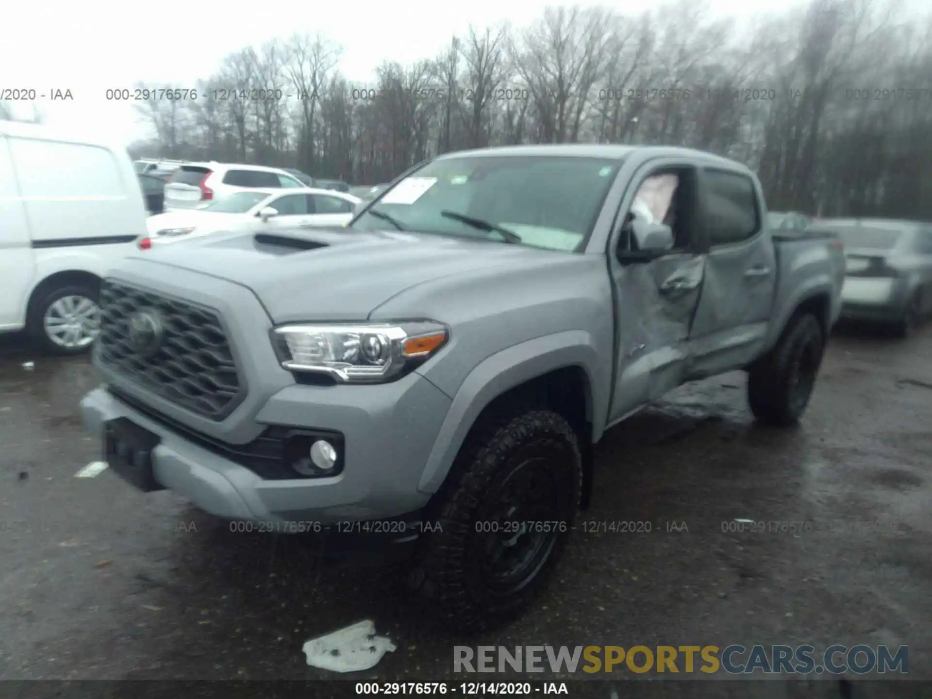 2 Photograph of a damaged car 3TMCZ5AN2LM317029 TOYOTA TACOMA 4WD 2020