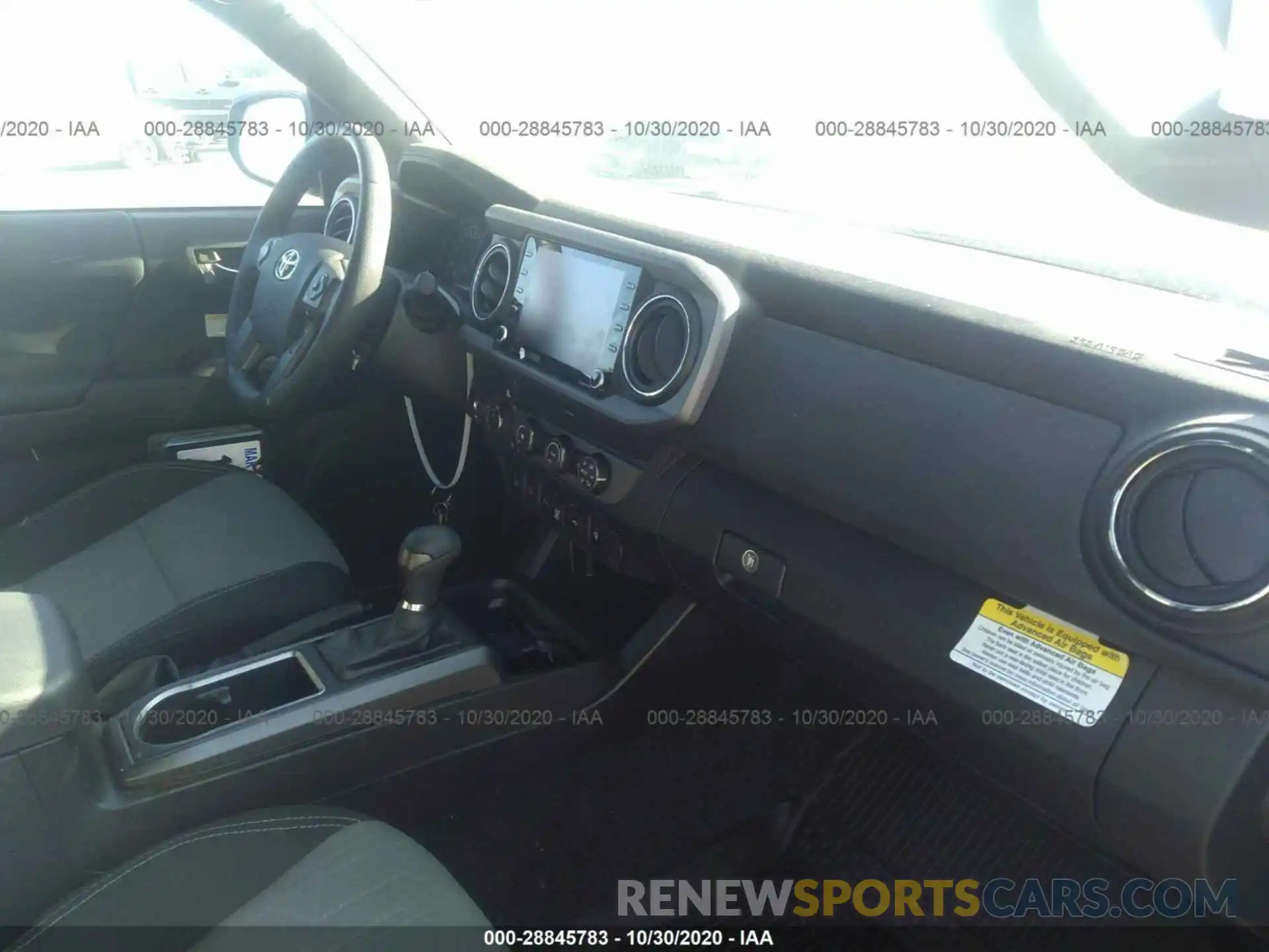 5 Photograph of a damaged car 3TMCZ5AN2LM334624 TOYOTA TACOMA 4WD 2020