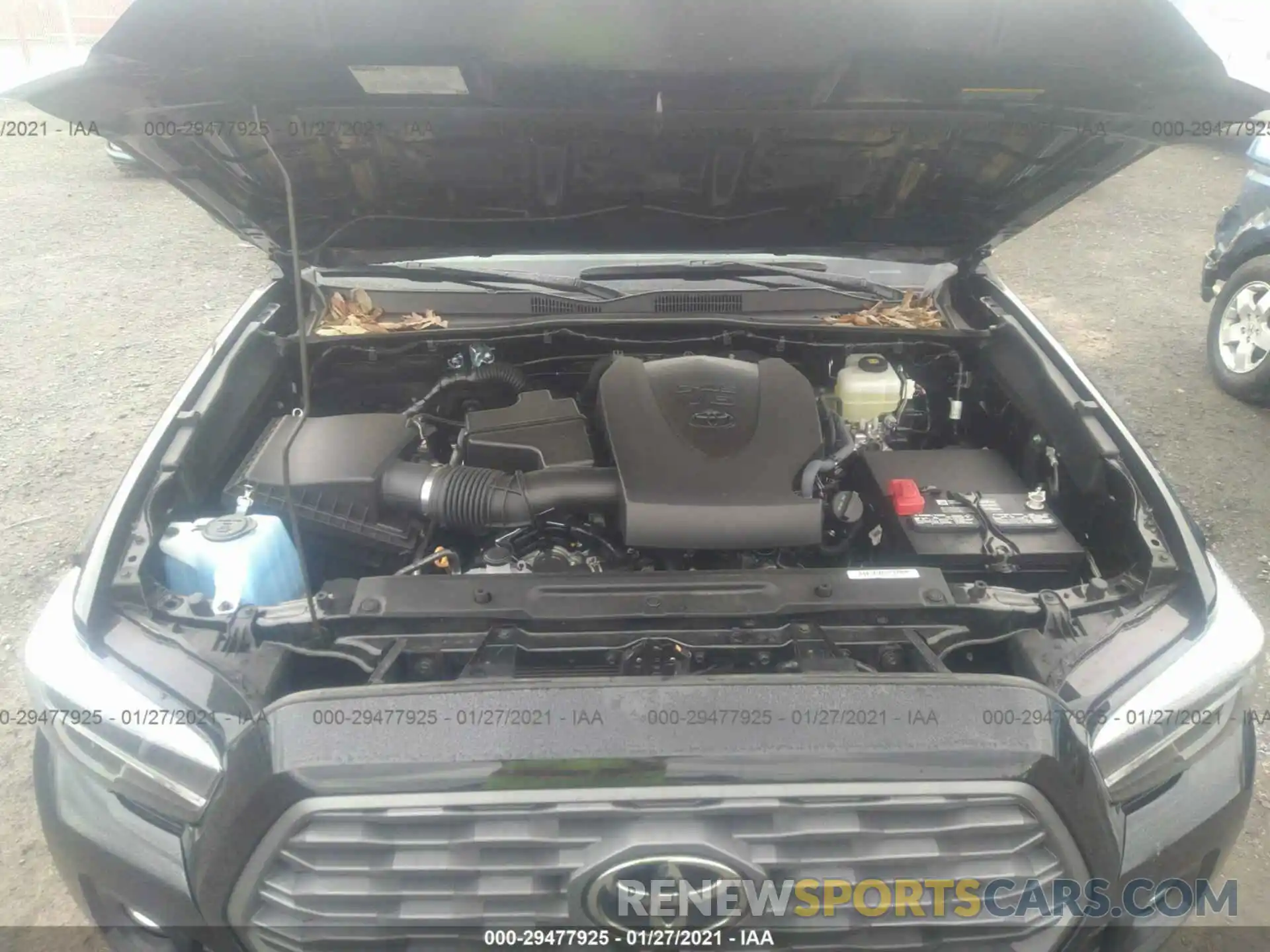 10 Photograph of a damaged car 3TMCZ5AN2LM336728 TOYOTA TACOMA 4WD 2020