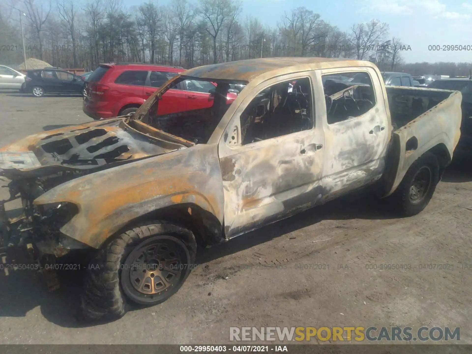 2 Photograph of a damaged car 3TMCZ5AN2LM342996 TOYOTA TACOMA 4WD 2020