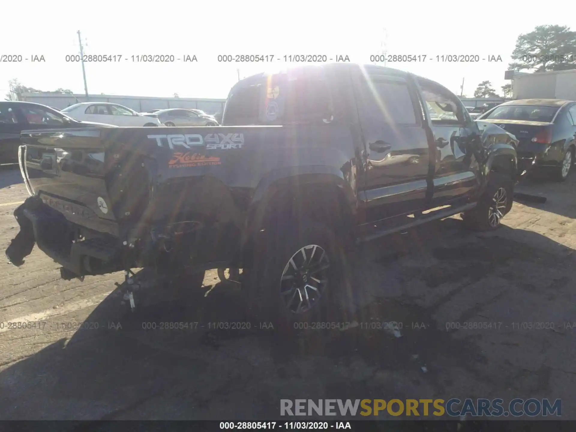 4 Фотография поврежденного автомобиля 3TMCZ5AN2LM348992 TOYOTA TACOMA 4WD 2020