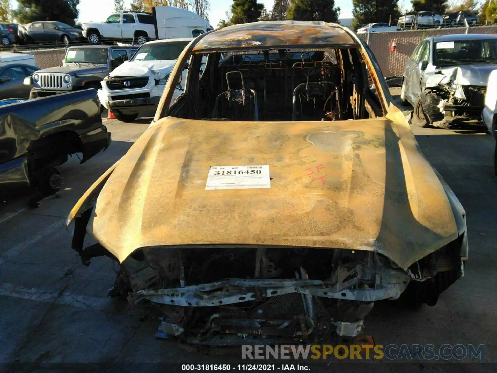 6 Photograph of a damaged car 3TMCZ5AN2LM354775 TOYOTA TACOMA 4WD 2020