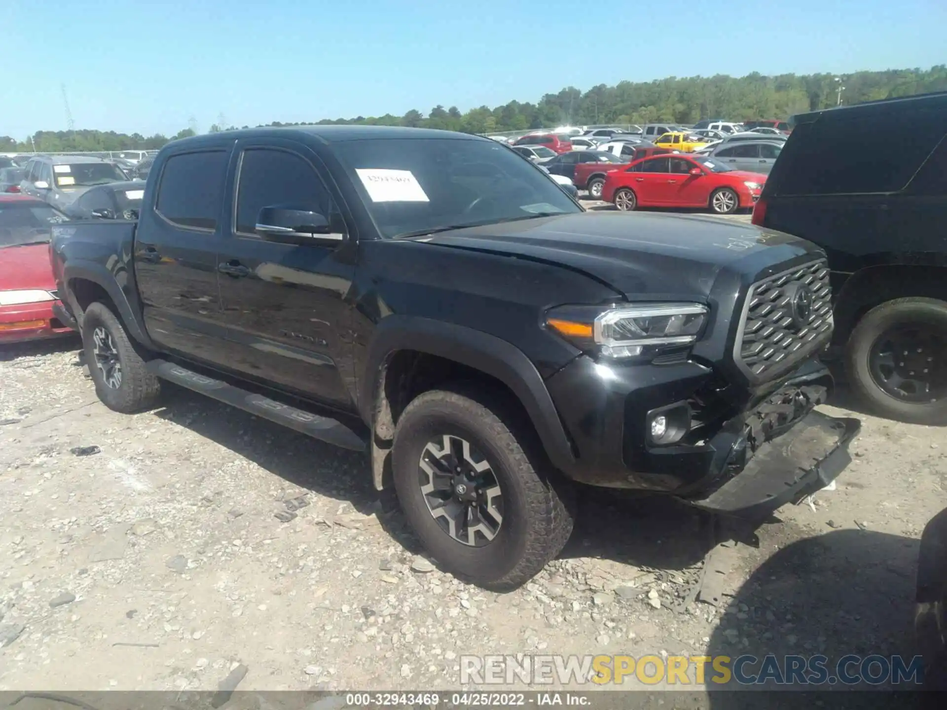 1 Photograph of a damaged car 3TMCZ5AN2LM359457 TOYOTA TACOMA 4WD 2020