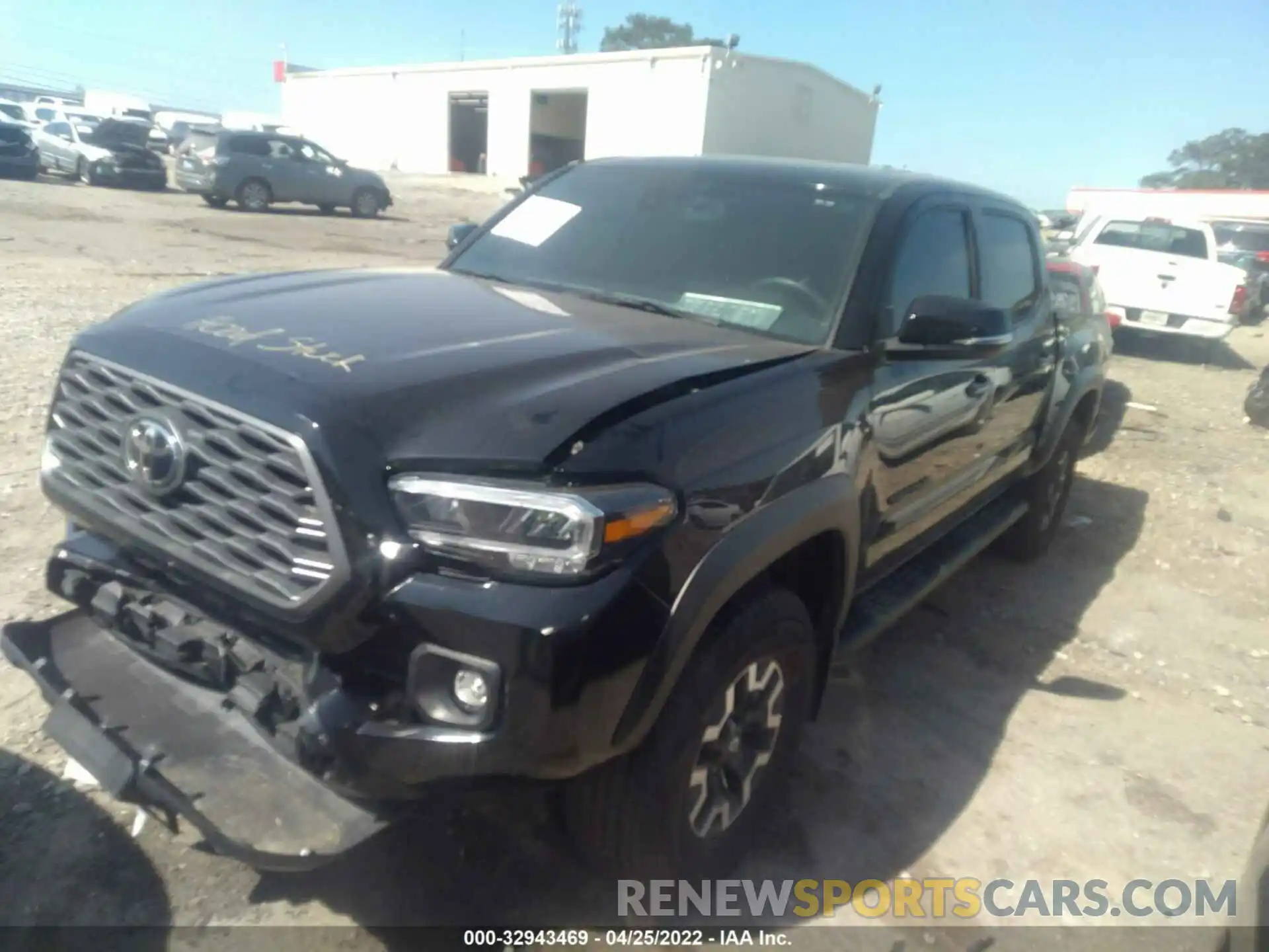 2 Photograph of a damaged car 3TMCZ5AN2LM359457 TOYOTA TACOMA 4WD 2020