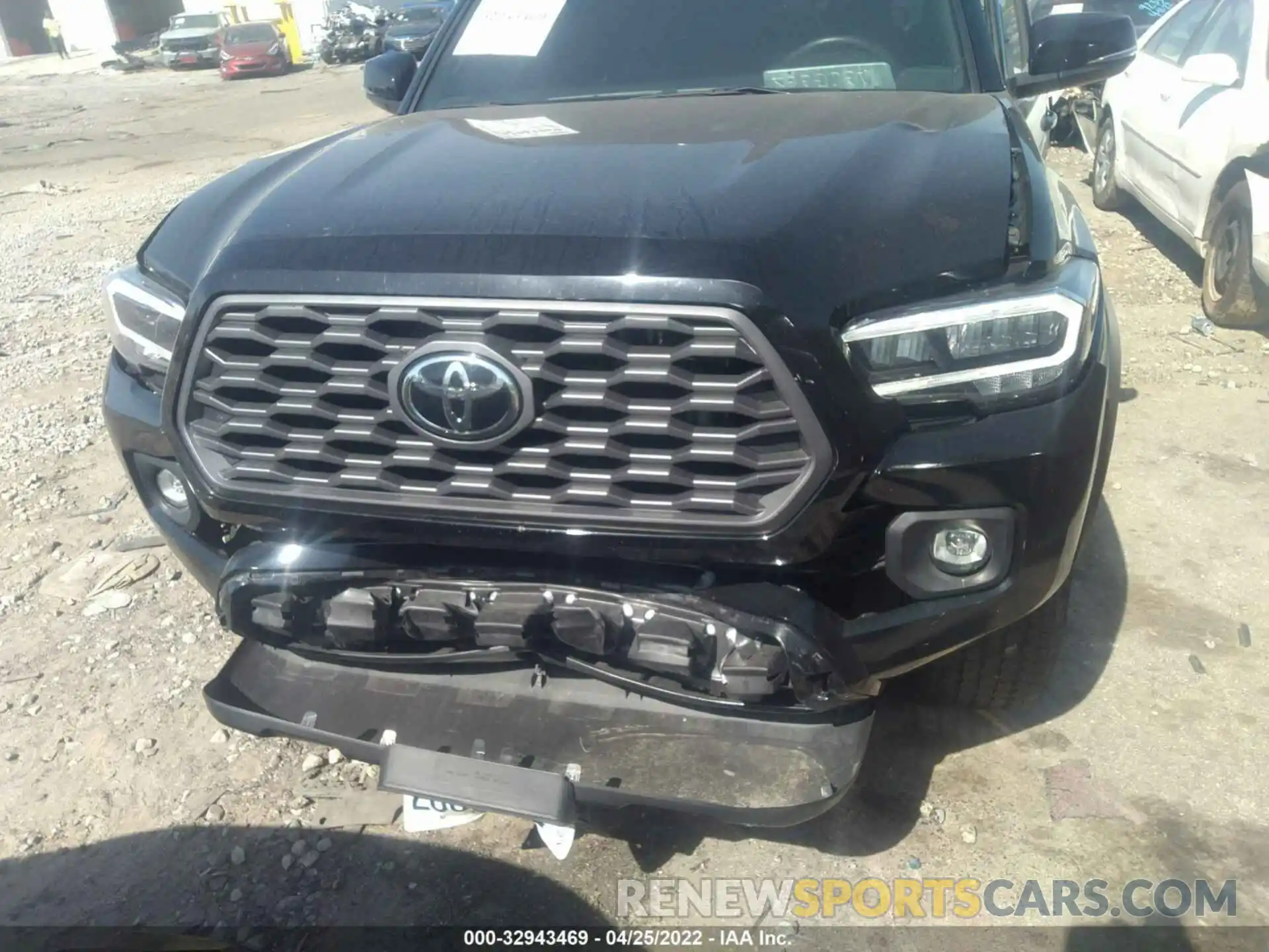 6 Photograph of a damaged car 3TMCZ5AN2LM359457 TOYOTA TACOMA 4WD 2020