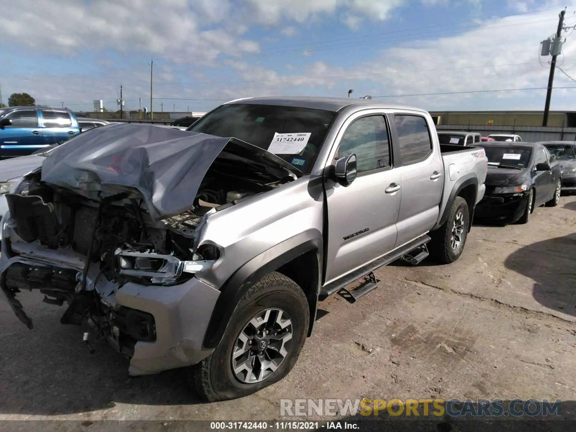 2 Photograph of a damaged car 3TMCZ5AN2LM366120 TOYOTA TACOMA 4WD 2020