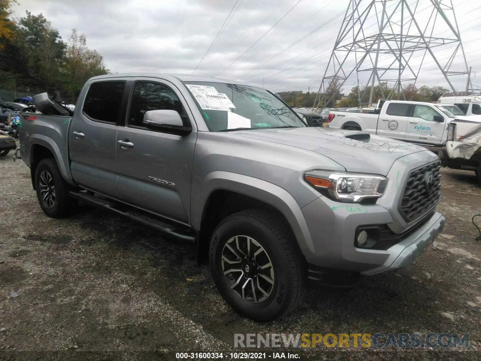 1 Photograph of a damaged car 3TMCZ5AN2LM366277 TOYOTA TACOMA 4WD 2020