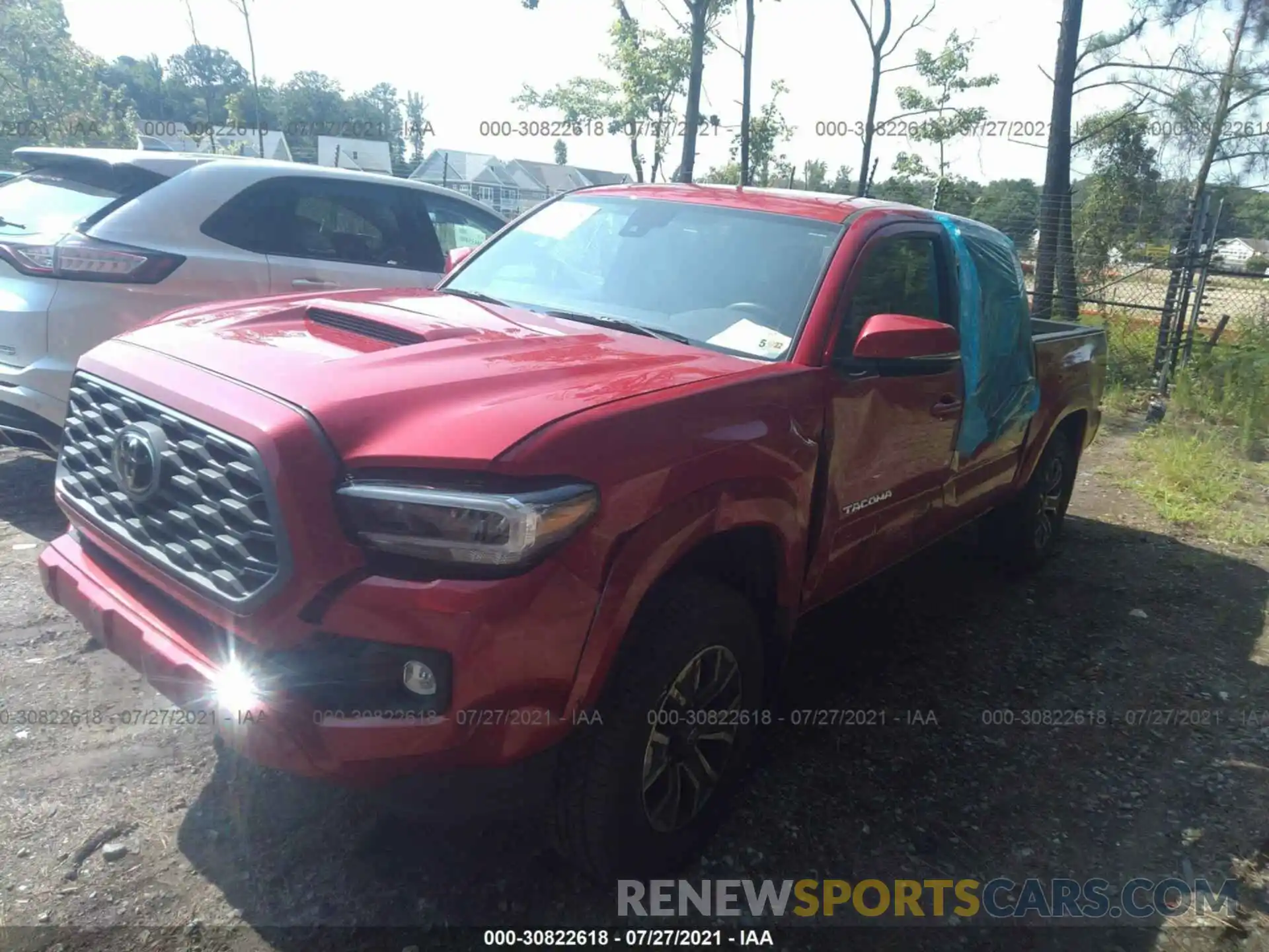 2 Photograph of a damaged car 3TMCZ5AN3LM297275 TOYOTA TACOMA 4WD 2020