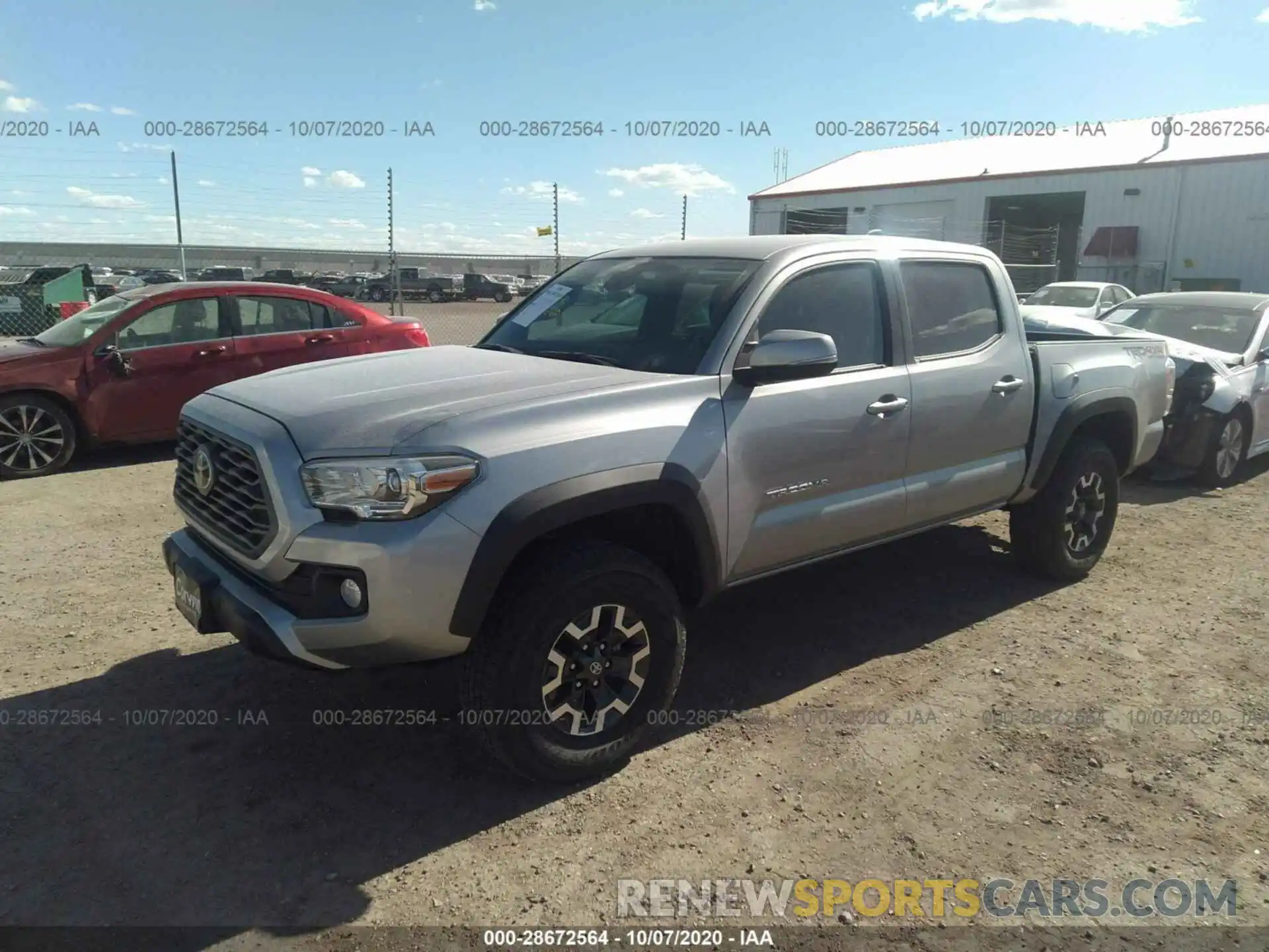 2 Photograph of a damaged car 3TMCZ5AN3LM301597 TOYOTA TACOMA 4WD 2020