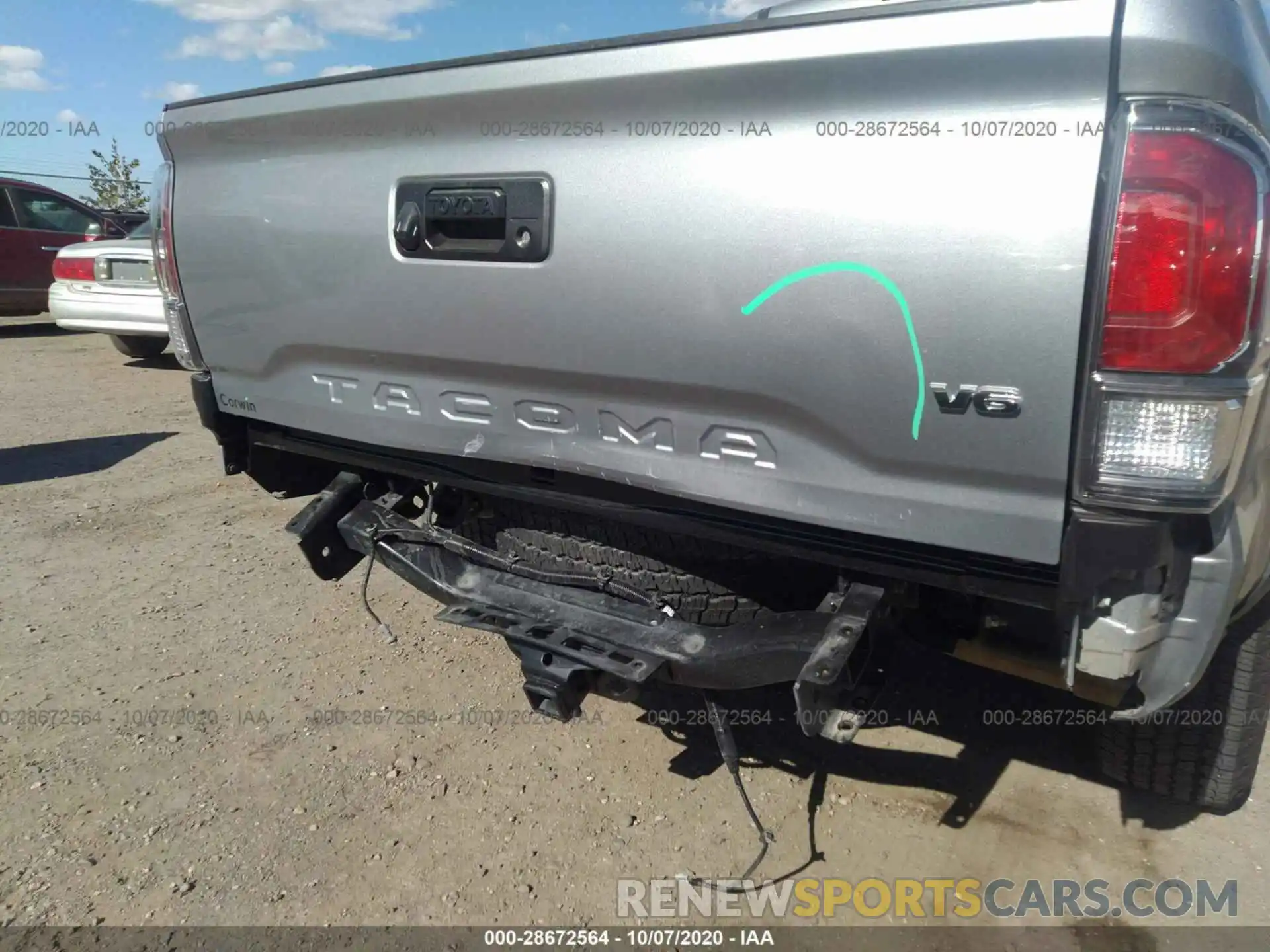 6 Photograph of a damaged car 3TMCZ5AN3LM301597 TOYOTA TACOMA 4WD 2020