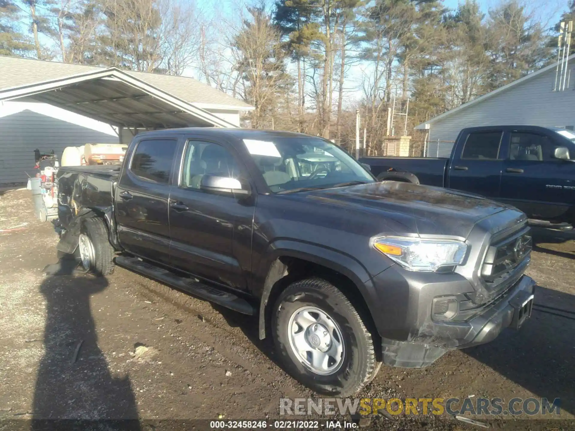 1 Photograph of a damaged car 3TMCZ5AN3LM305696 TOYOTA TACOMA 4WD 2020