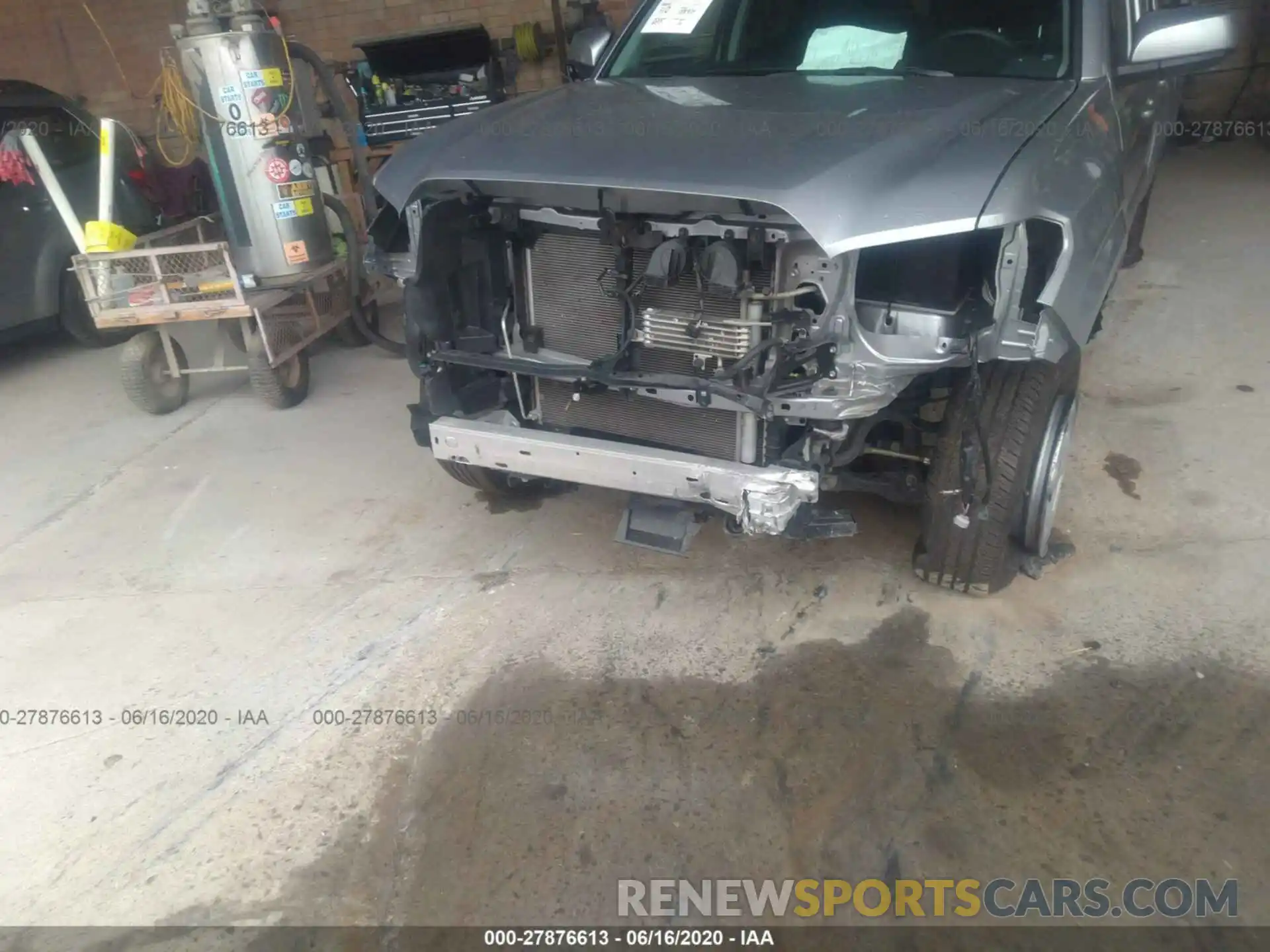 6 Фотография поврежденного автомобиля 3TMCZ5AN3LM312888 TOYOTA TACOMA 4WD 2020