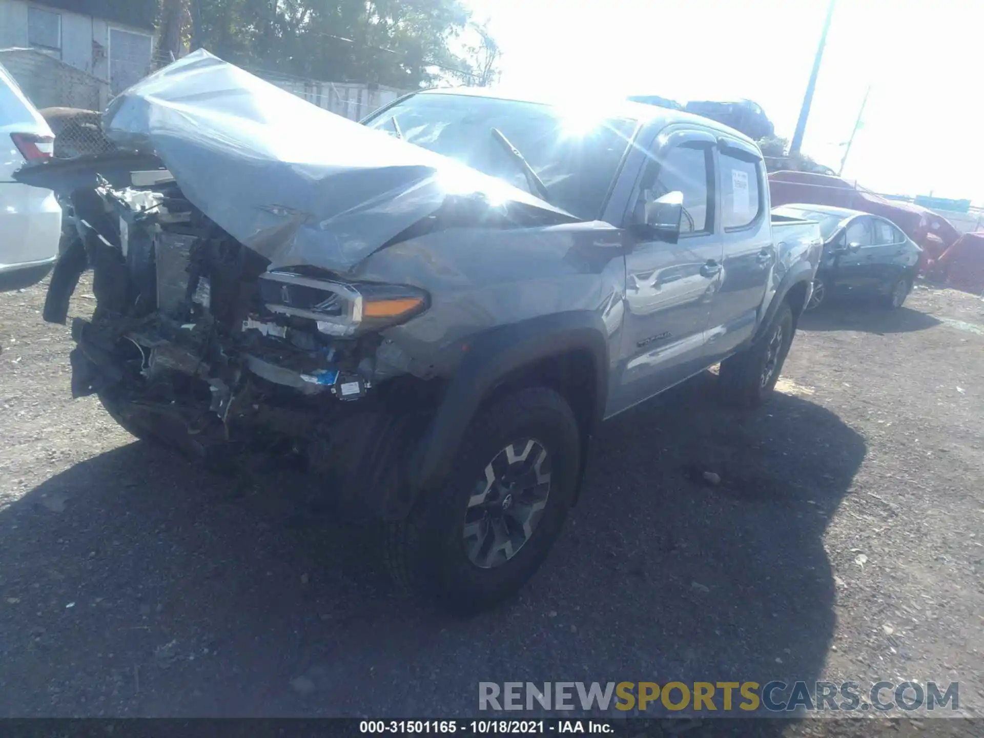 2 Photograph of a damaged car 3TMCZ5AN3LM318903 TOYOTA TACOMA 4WD 2020