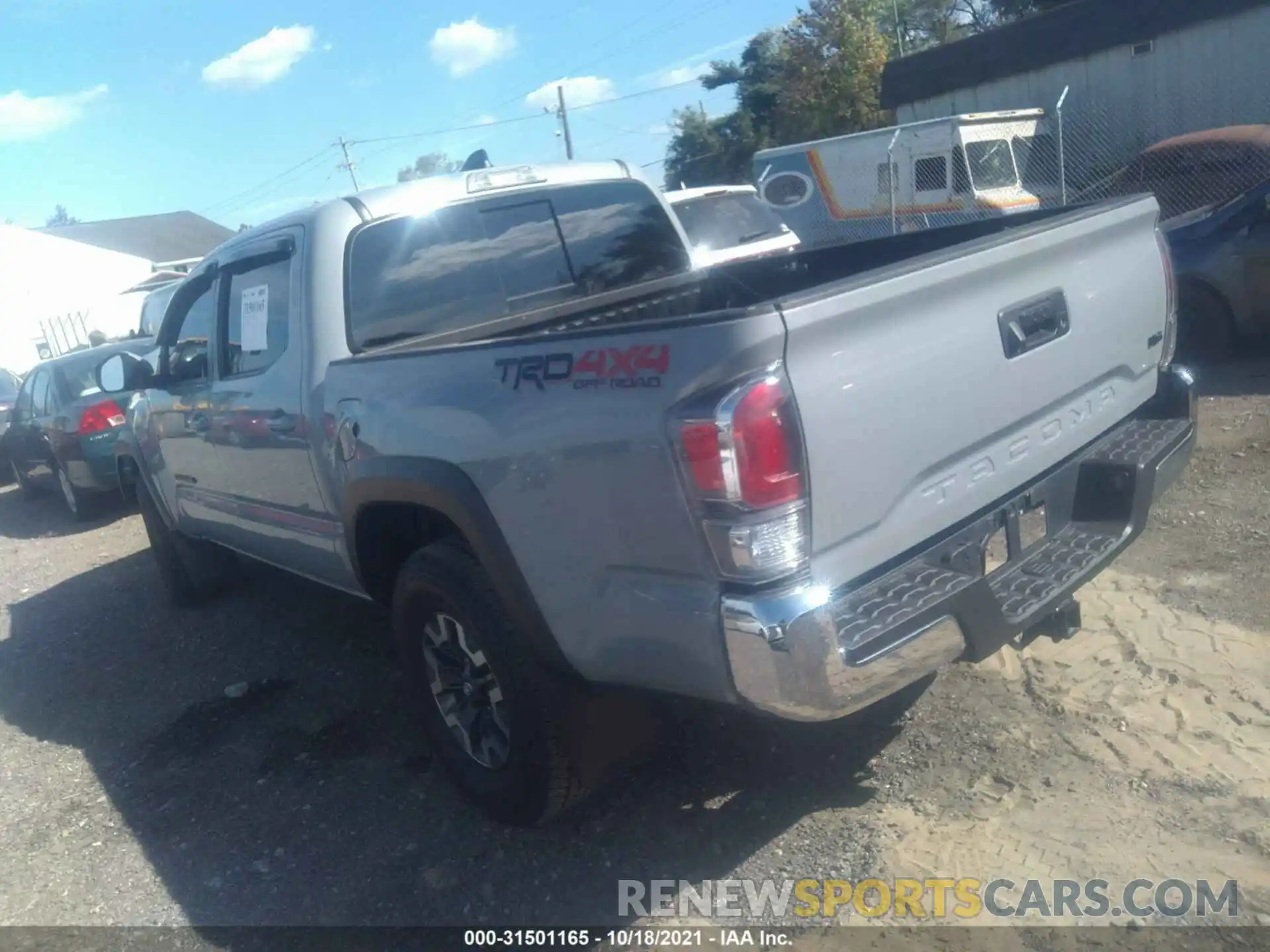 3 Photograph of a damaged car 3TMCZ5AN3LM318903 TOYOTA TACOMA 4WD 2020