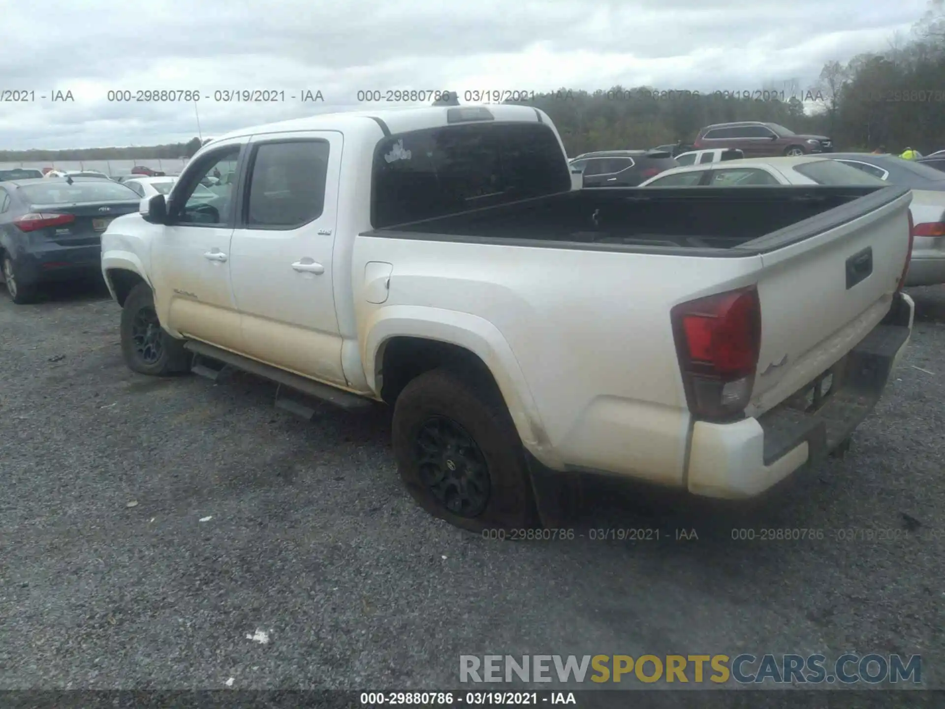 3 Photograph of a damaged car 3TMCZ5AN3LM321140 TOYOTA TACOMA 4WD 2020