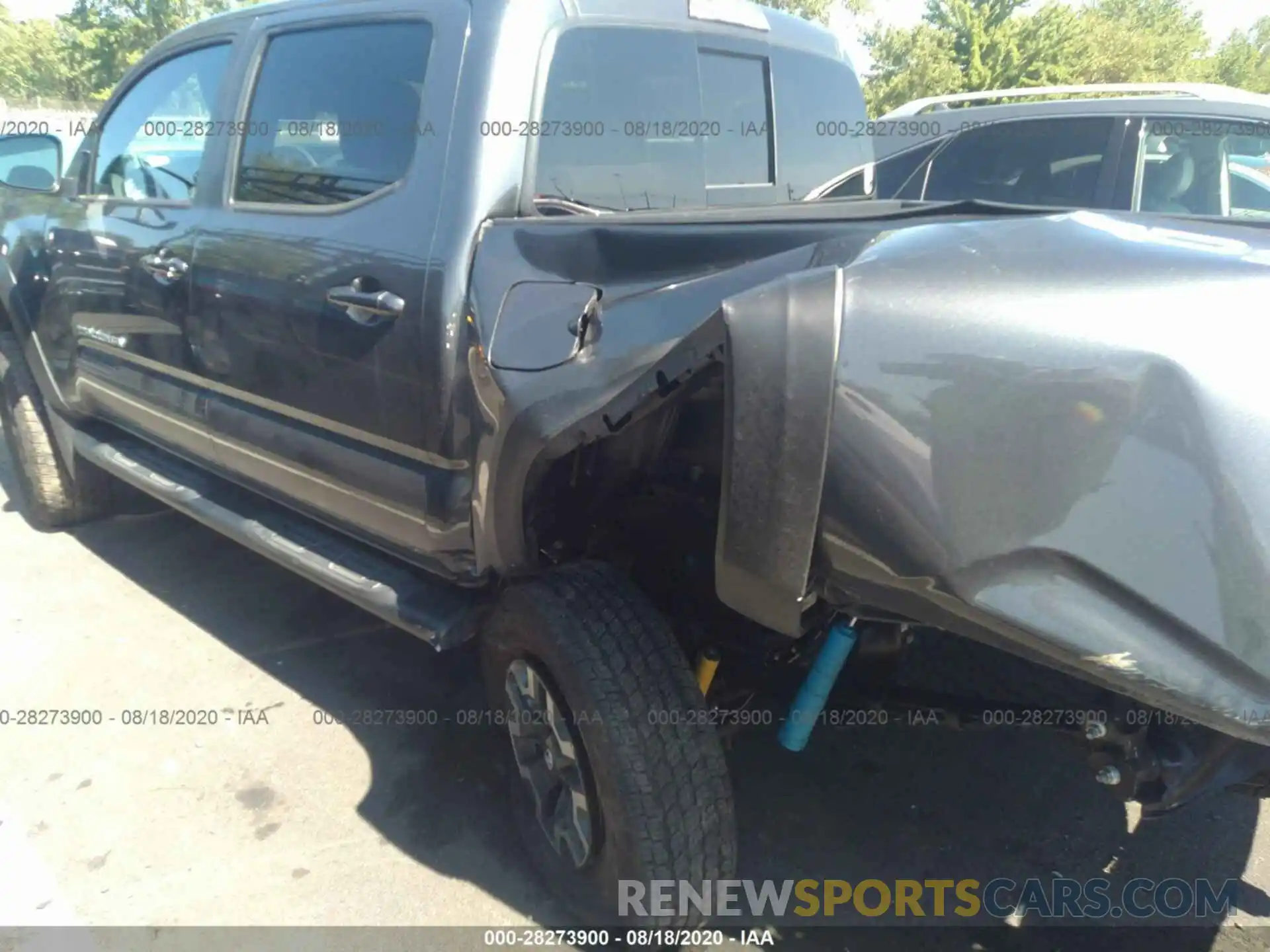 6 Фотография поврежденного автомобиля 3TMCZ5AN3LM324278 TOYOTA TACOMA 4WD 2020