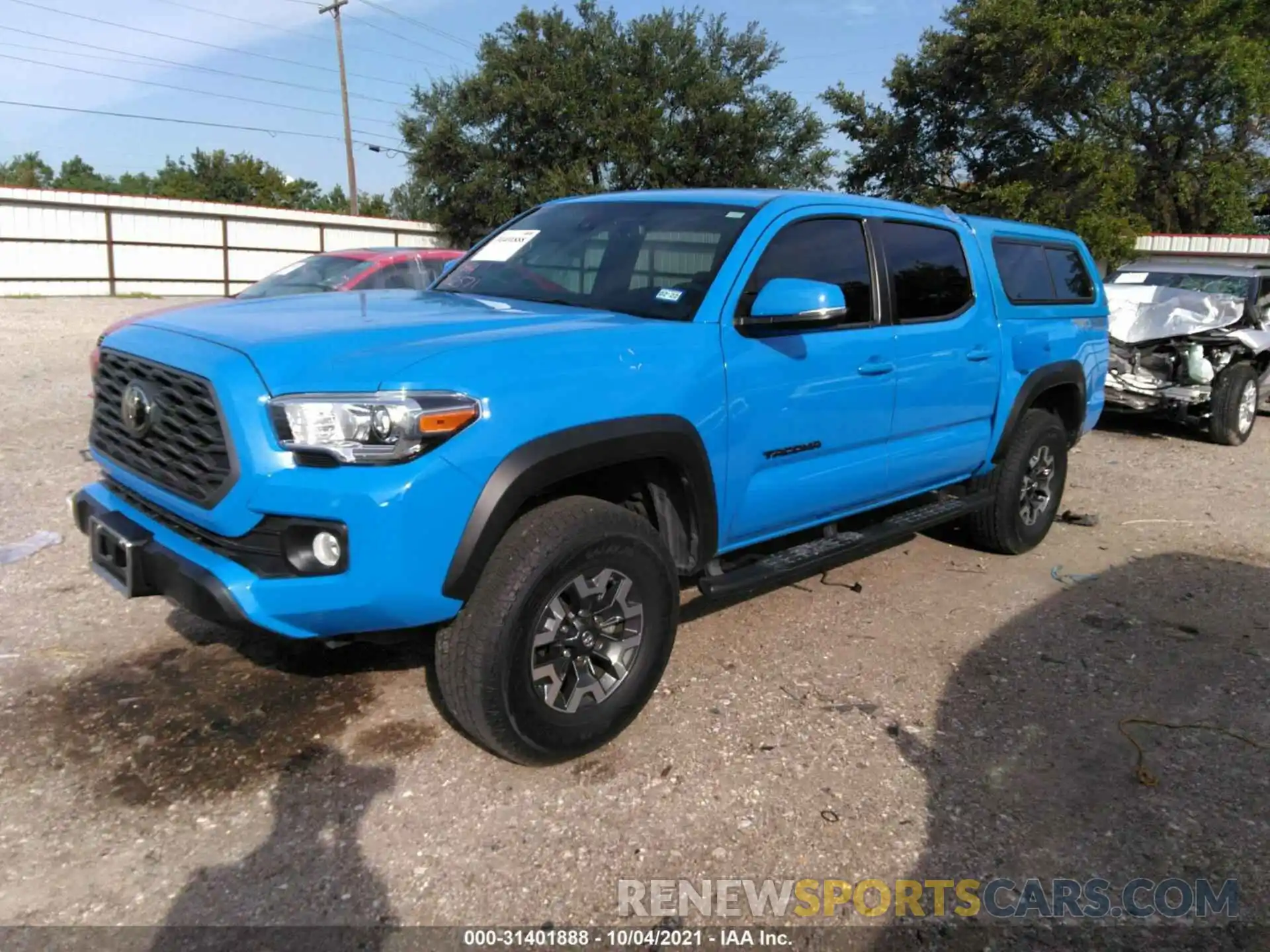 2 Photograph of a damaged car 3TMCZ5AN3LM327343 TOYOTA TACOMA 4WD 2020