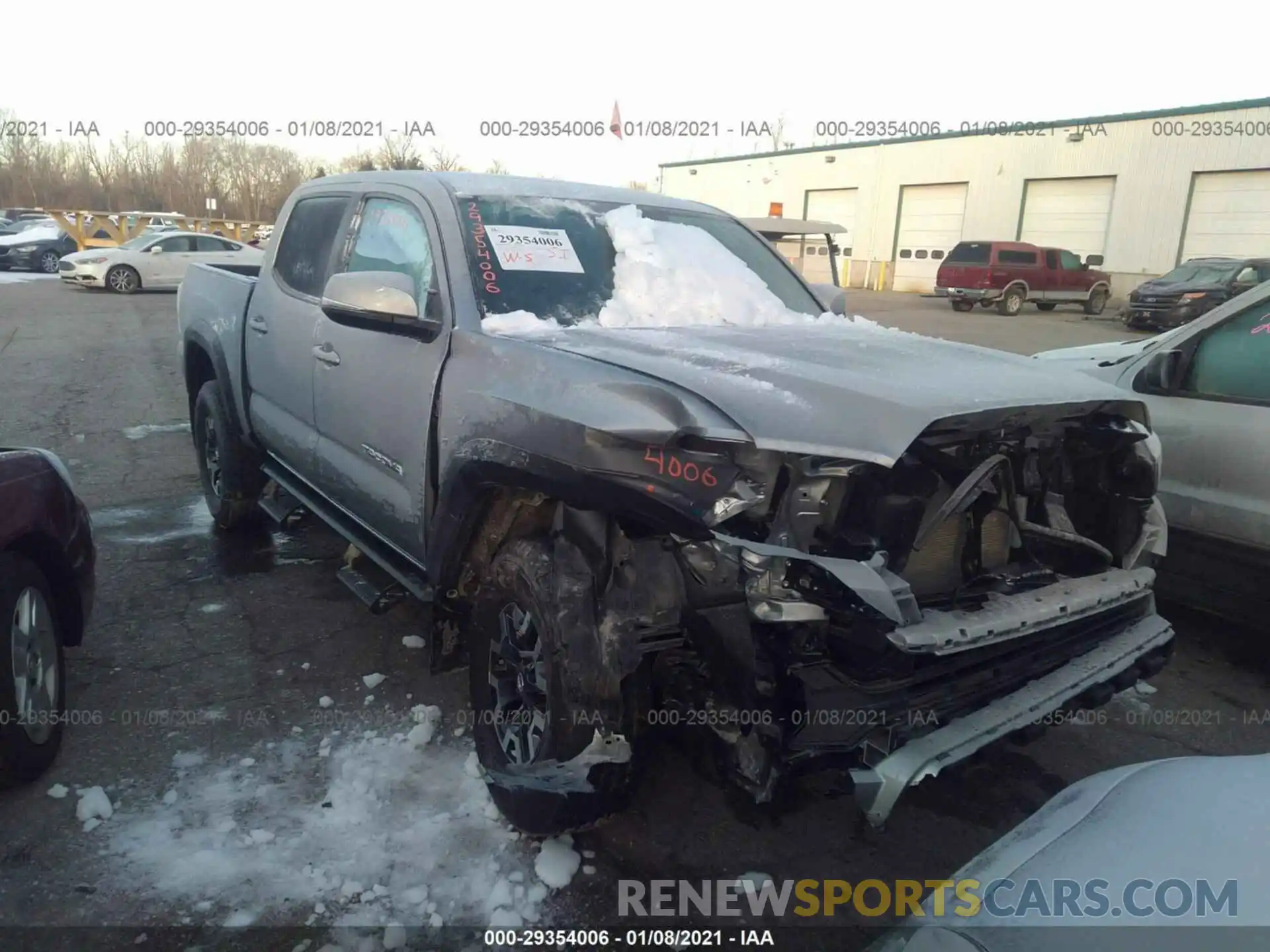 1 Photograph of a damaged car 3TMCZ5AN3LM347205 TOYOTA TACOMA 4WD 2020