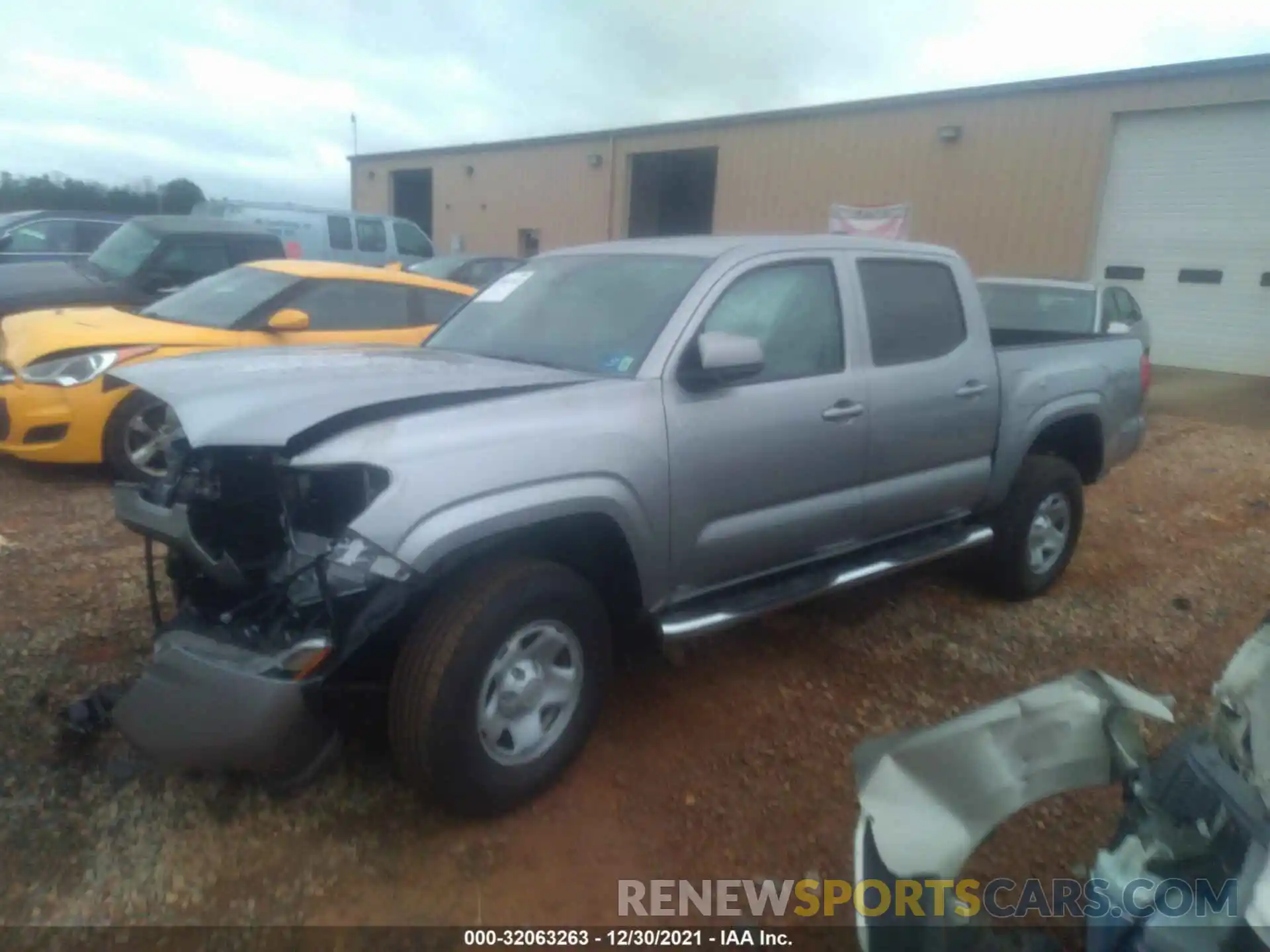 2 Photograph of a damaged car 3TMCZ5AN3LM362710 TOYOTA TACOMA 4WD 2020