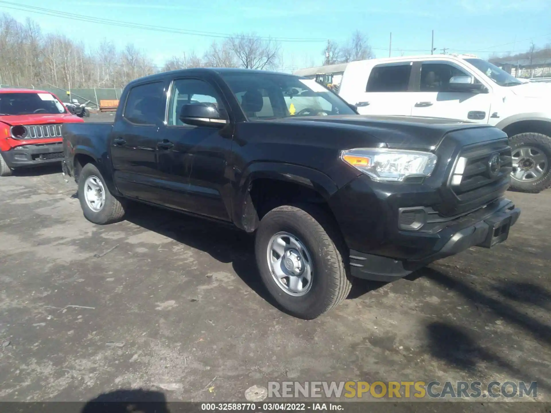 1 Photograph of a damaged car 3TMCZ5AN3LM369057 TOYOTA TACOMA 4WD 2020