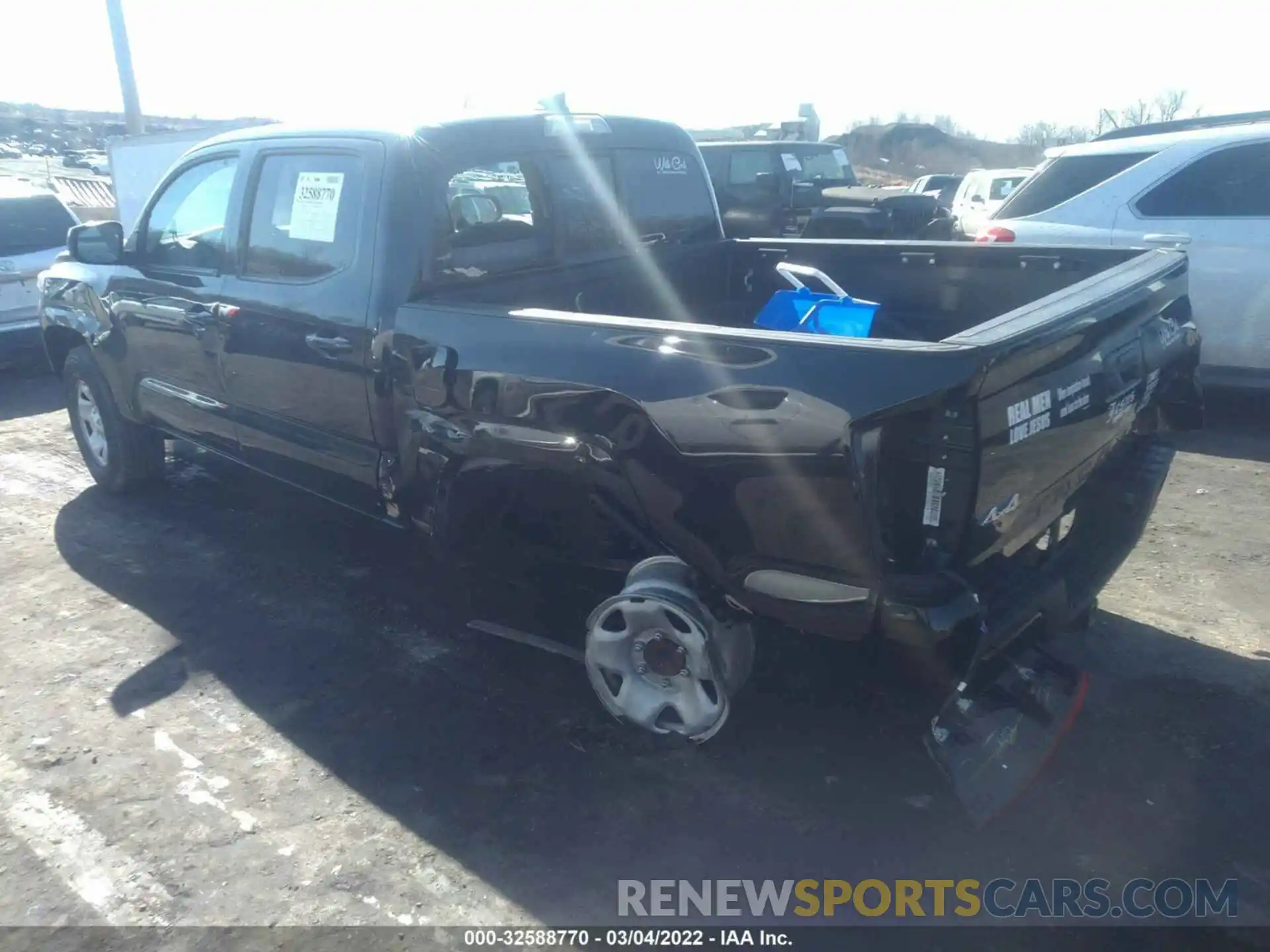 3 Photograph of a damaged car 3TMCZ5AN3LM369057 TOYOTA TACOMA 4WD 2020