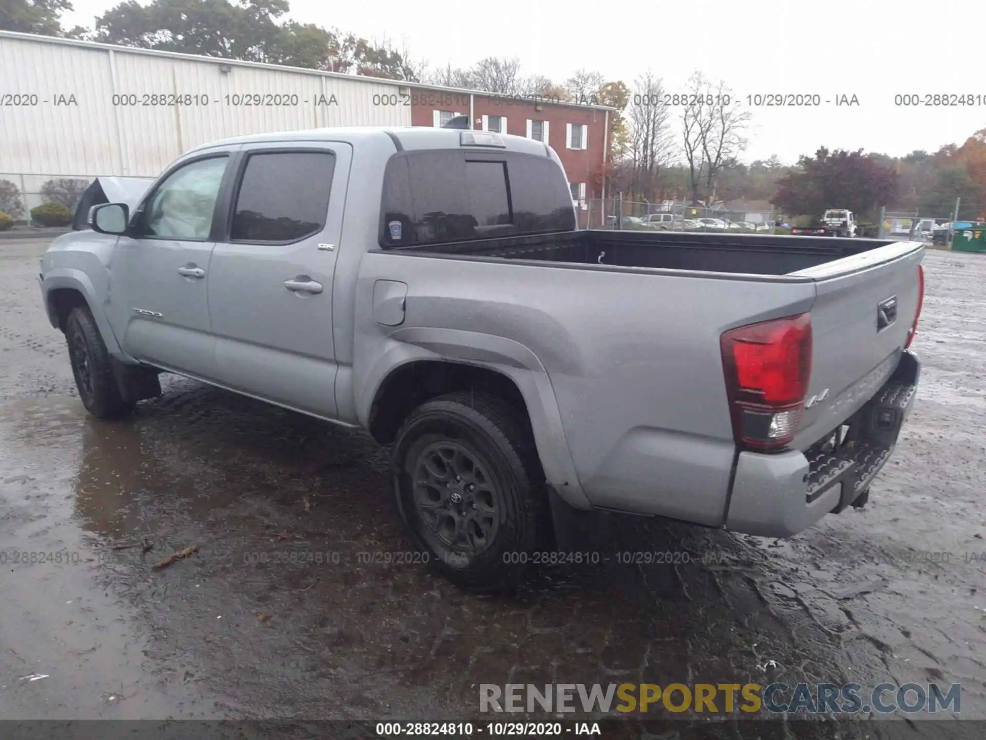 3 Фотография поврежденного автомобиля 3TMCZ5AN4LM302208 TOYOTA TACOMA 4WD 2020