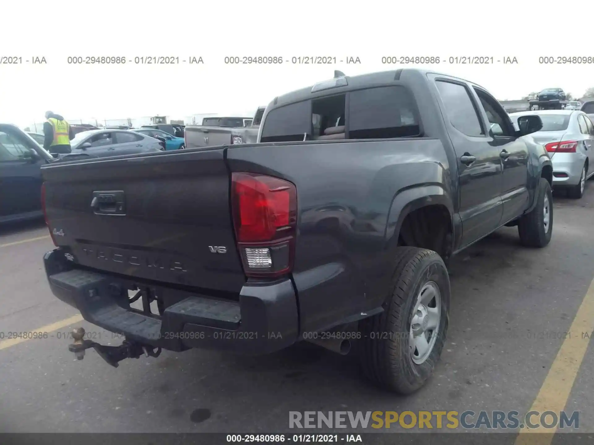 4 Photograph of a damaged car 3TMCZ5AN4LM308154 TOYOTA TACOMA 4WD 2020