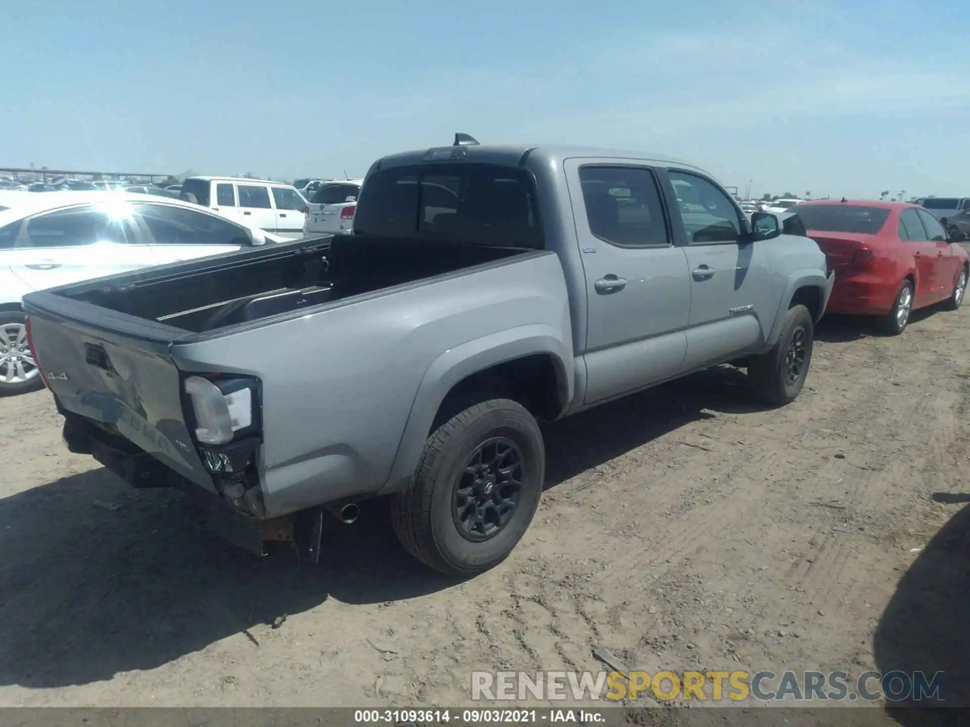 4 Photograph of a damaged car 3TMCZ5AN4LM321793 TOYOTA TACOMA 4WD 2020