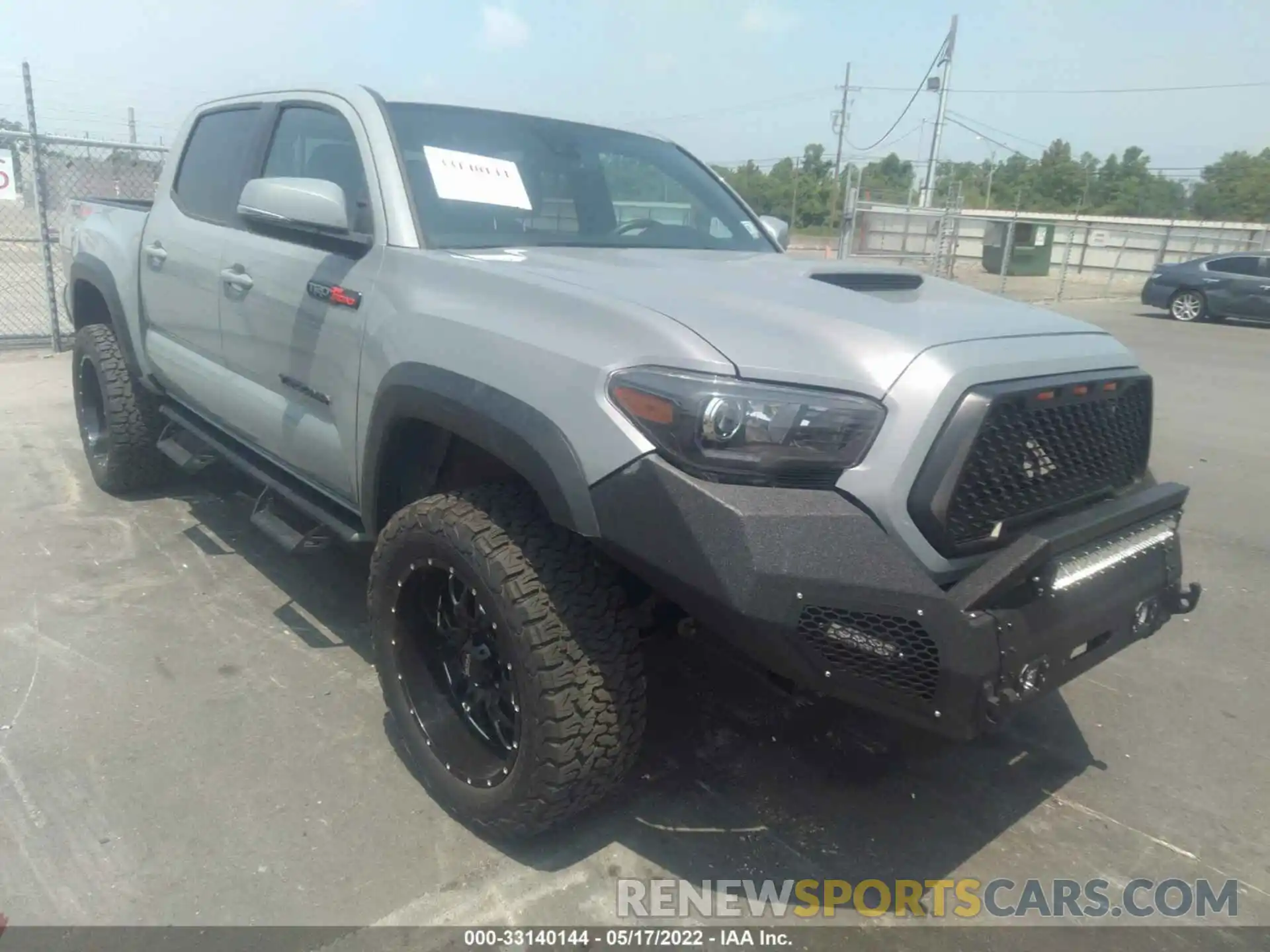 1 Photograph of a damaged car 3TMCZ5AN4LM322331 TOYOTA TACOMA 4WD 2020