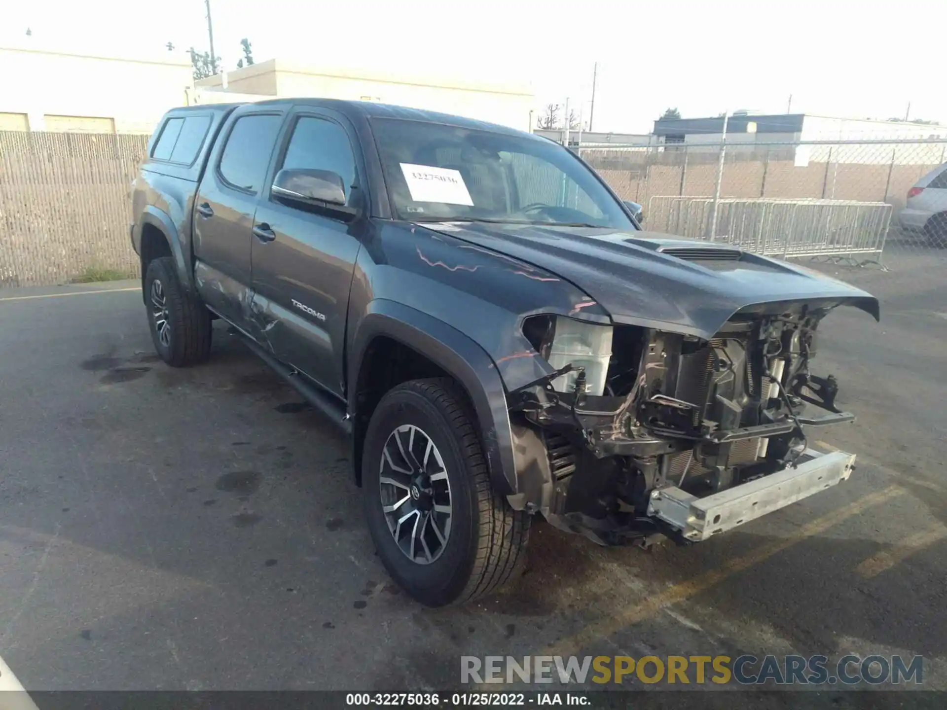 1 Photograph of a damaged car 3TMCZ5AN4LM346919 TOYOTA TACOMA 4WD 2020