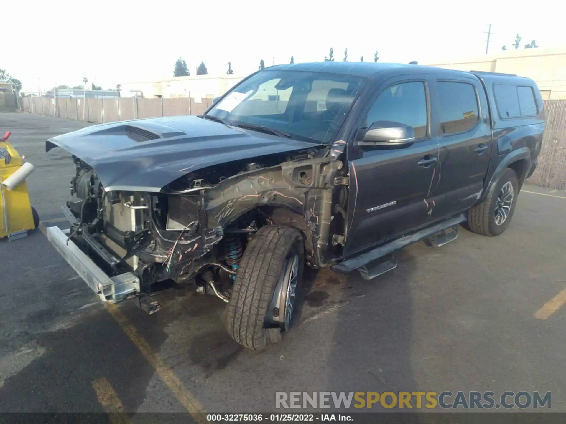 2 Photograph of a damaged car 3TMCZ5AN4LM346919 TOYOTA TACOMA 4WD 2020